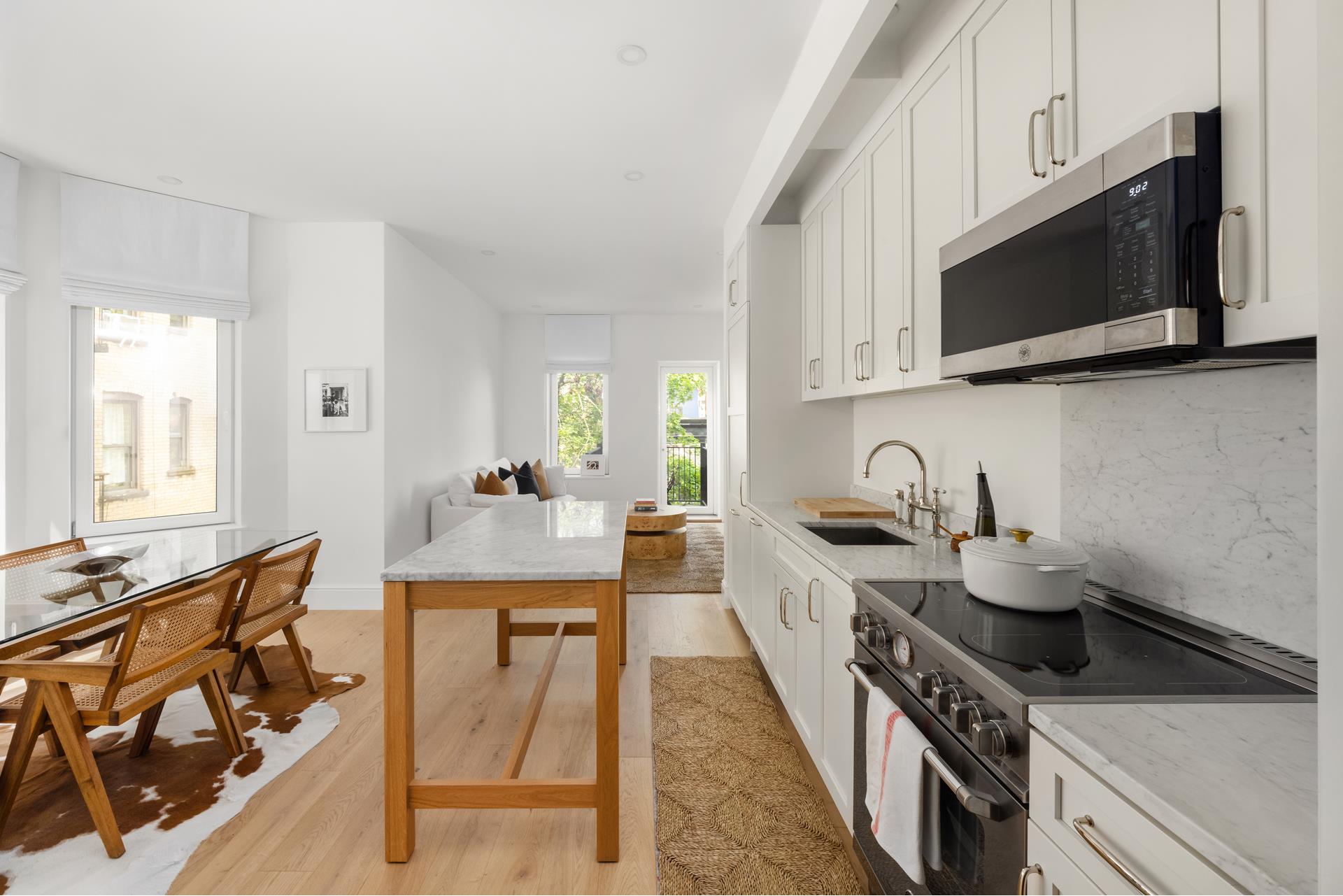 #4 photo, 186 CLINTON Avenue, ブルックリン区 Clinton Hill , NY 11205