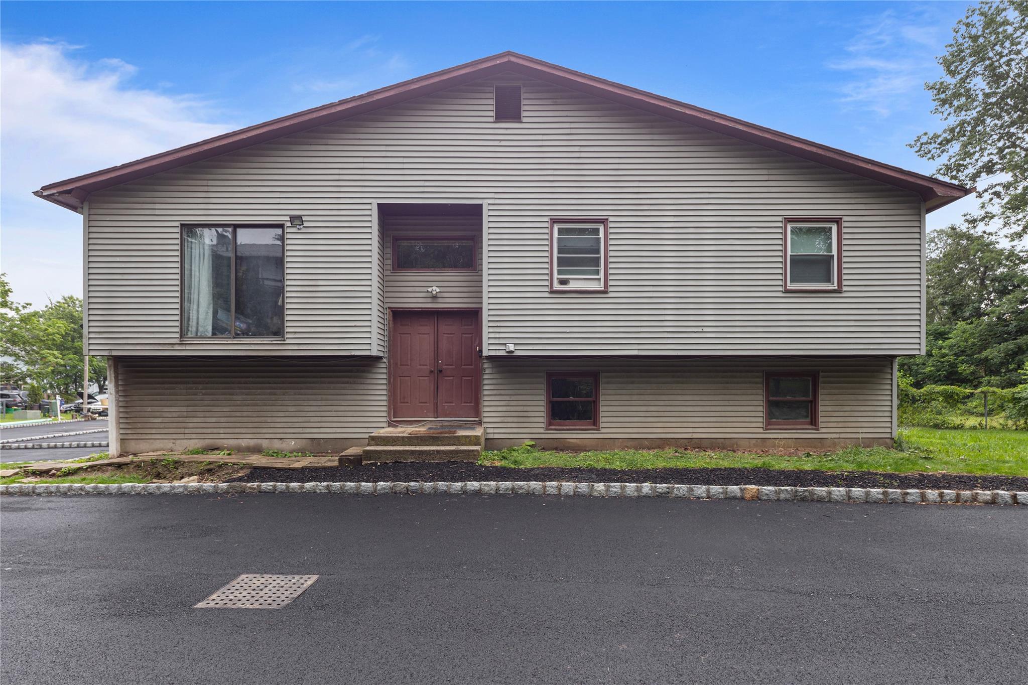 #3 photo, 14 Singer Avenue, Spring Valley , NY 10977