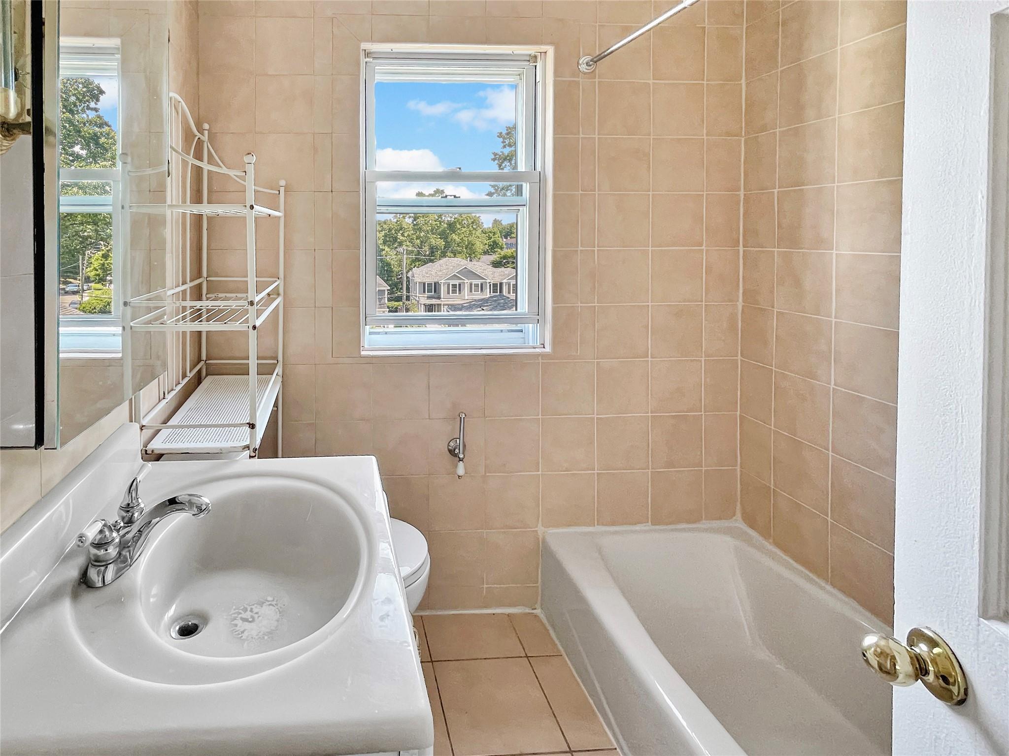 #12 photo, 25 Fremont Street, Harrison , NY 10528