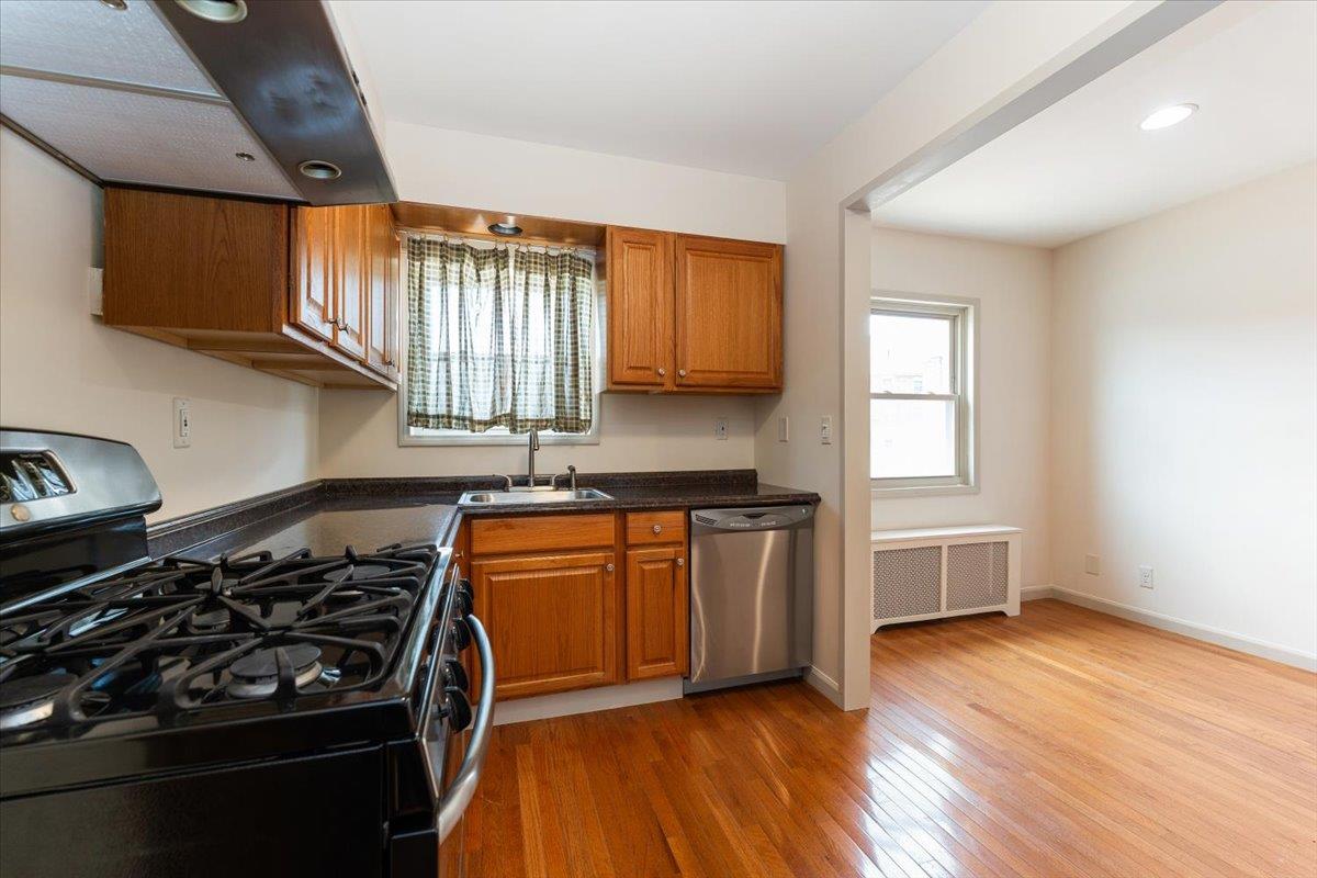 #6 photo, 1859 Hone Avenue, ブロンクス区 Bronx , NY 10461