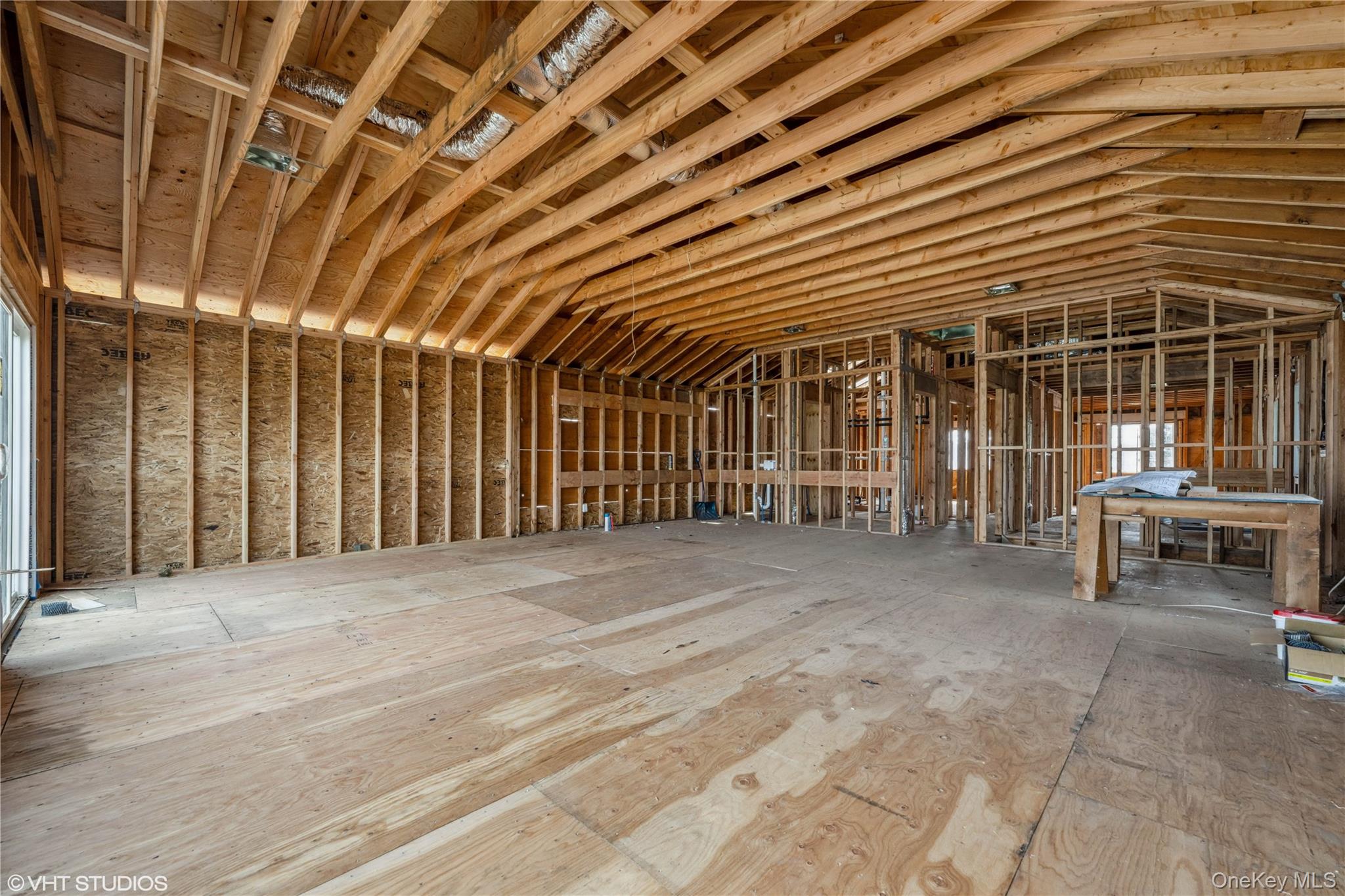 #5 photo, 750 Shore Walk, サフォーク郡 Lindenhurst , NY 11757