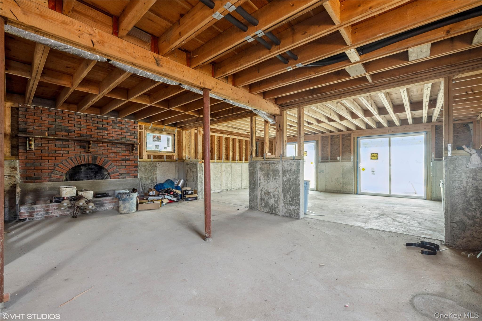 #7 photo, 750 Shore Walk, サフォーク郡 Lindenhurst , NY 11757