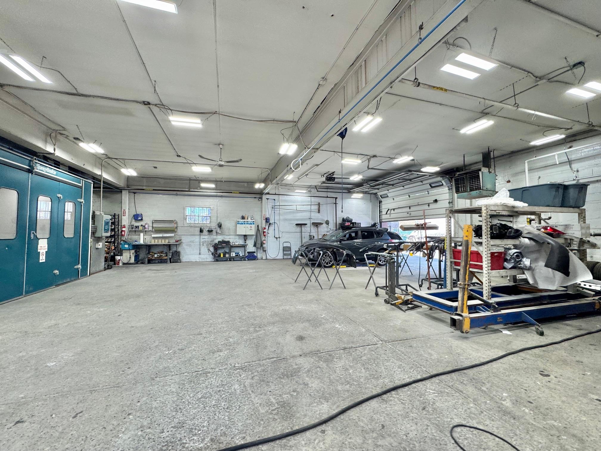 #9 photo, 146-10 + 16 + 20 Guy R. Brewer Boulevard, クイーンズ区 Jamaica , NY 11434