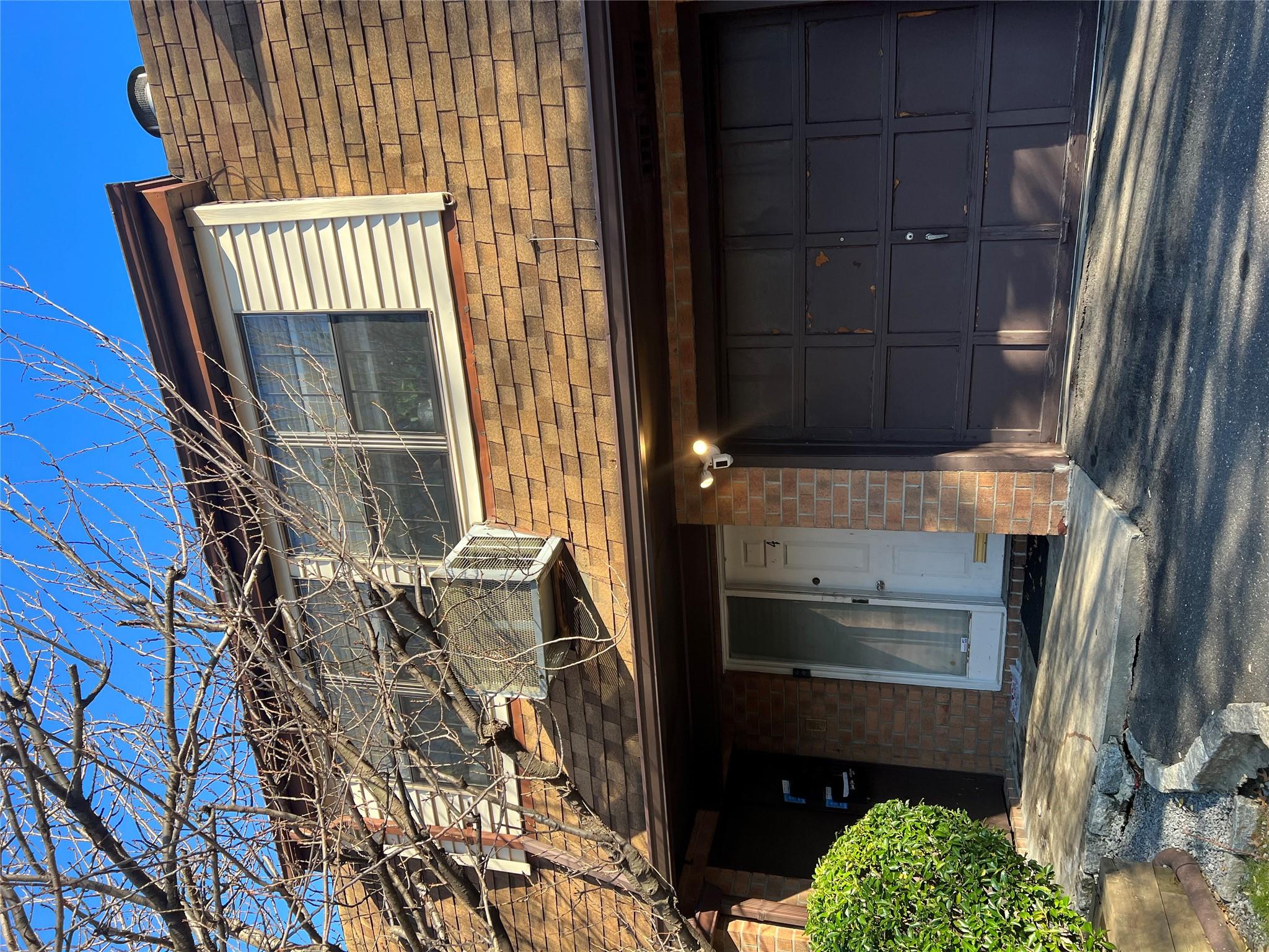 #1 photo, 411 121st Street, クイーンズ区 College Point , NY 11356