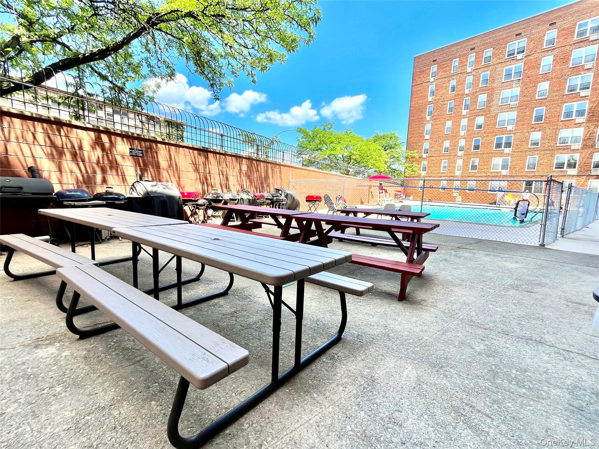 #13 photo, 46-01 39th Avenue, クイーンズ区 Woodside , NY 11104