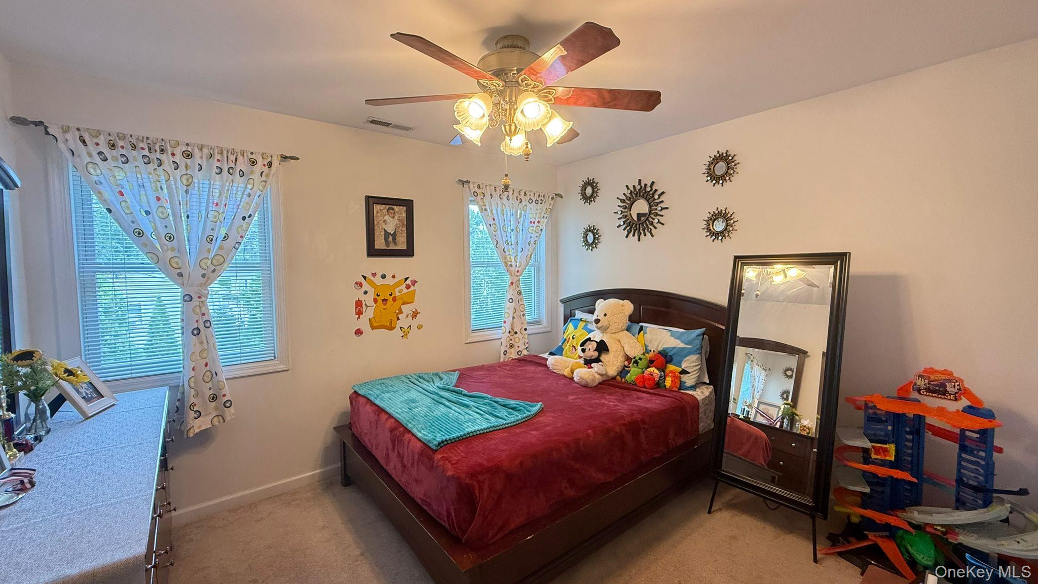 #16 photo, 65 Colin Drive, サフォーク郡 Shirley , NY 11967