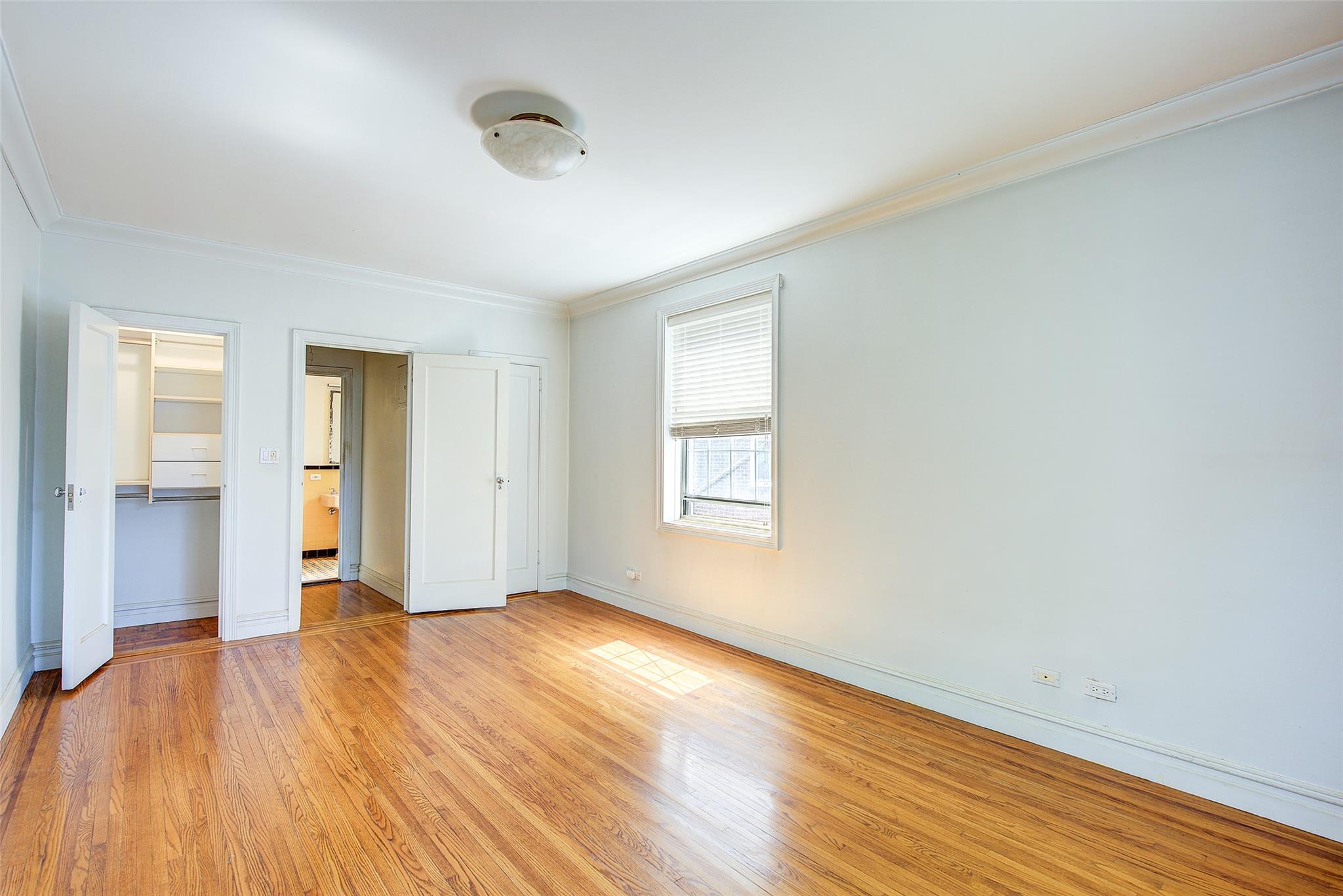 #19 photo, 117-01 Park Lane South, クイーンズ区 Kew Gardens , NY 11415