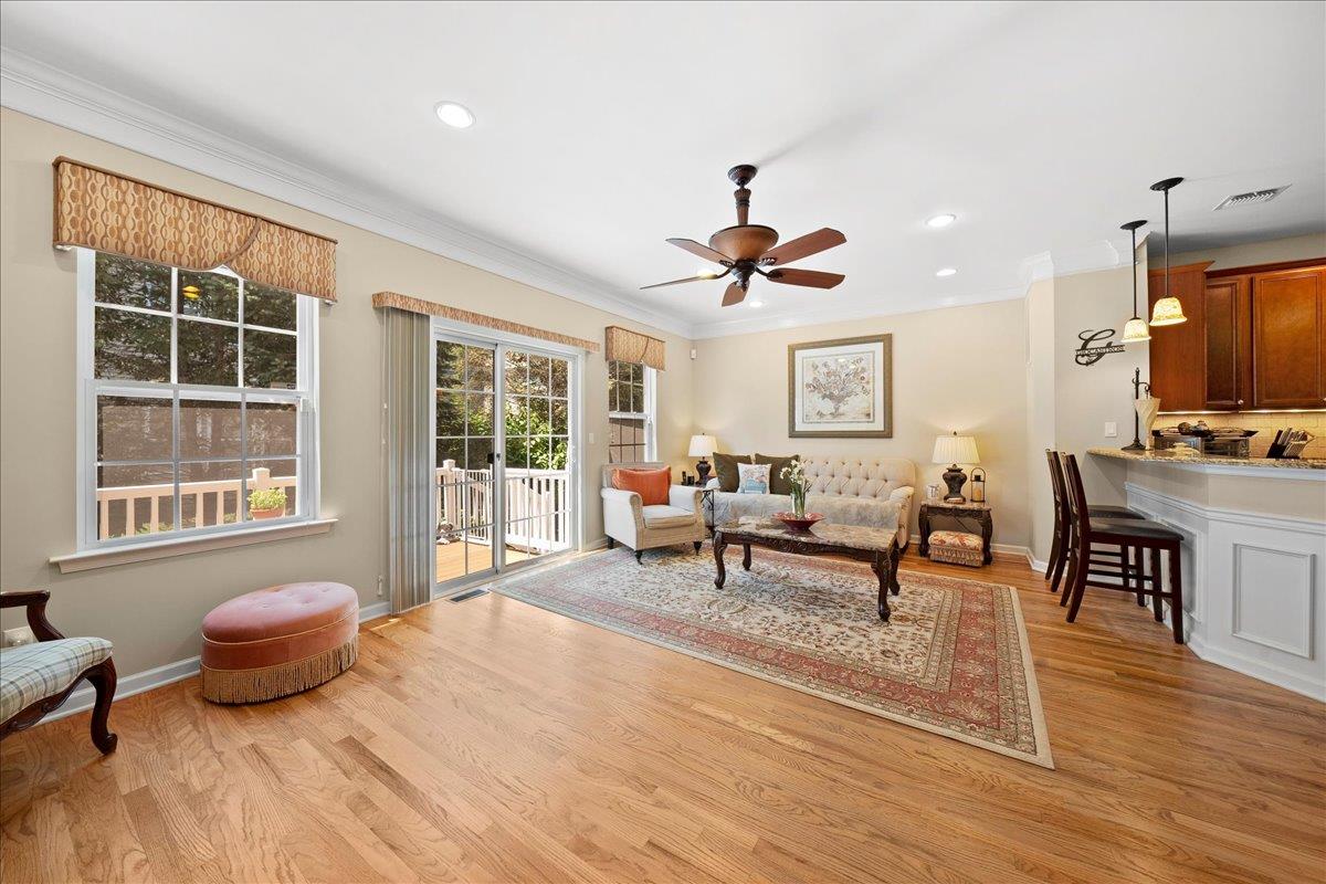 #6 photo, 102 Paget Lane, Massapequa , NY 11758