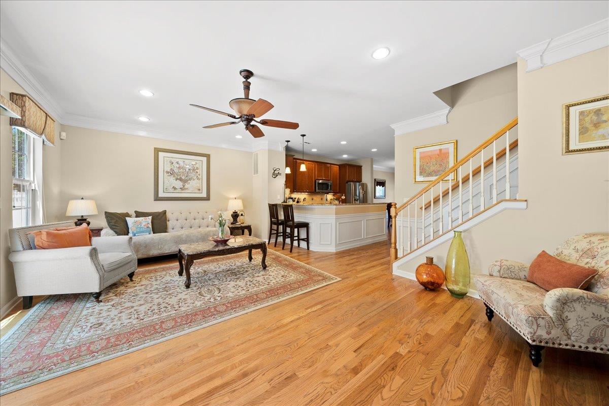 #7 photo, 102 Paget Lane, Massapequa , NY 11758