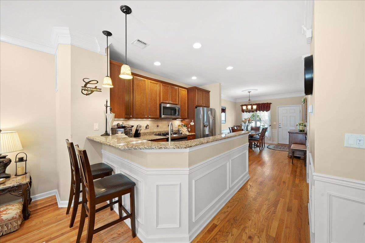 #9 photo, 102 Paget Lane, Massapequa , NY 11758