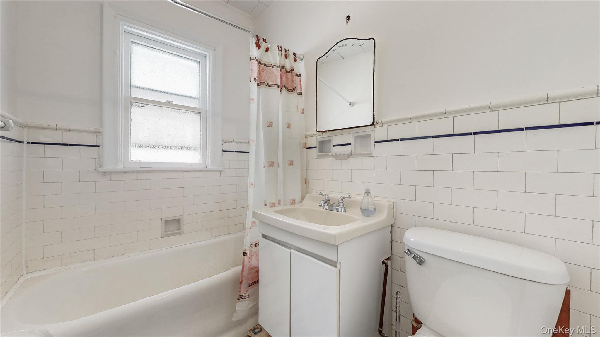 #12 photo, 151-07 85th Avenue, Briarwood , NY 11432