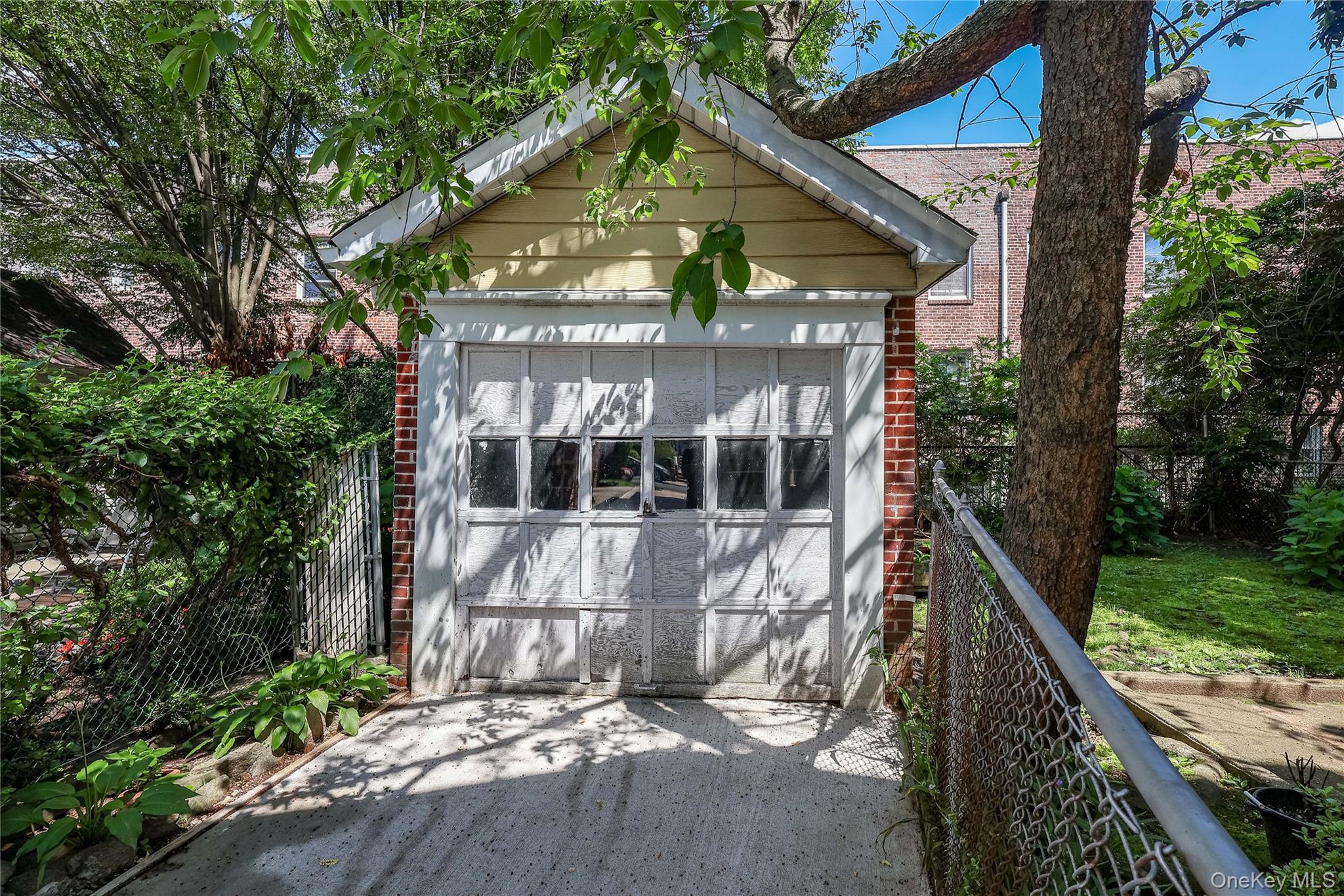 #16 photo, 151-07 85th Avenue, Briarwood , NY 11432