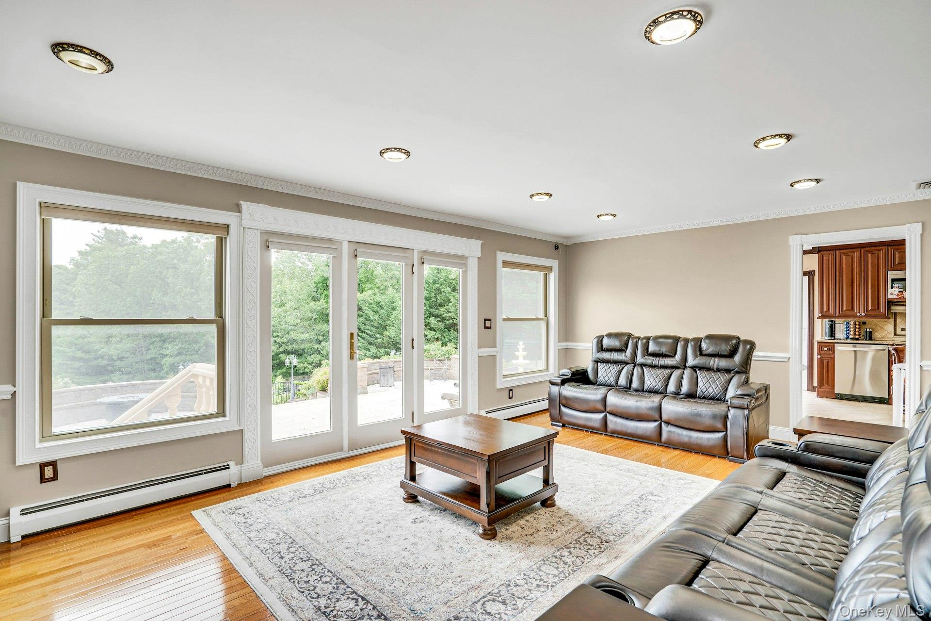 #14 photo, 41 Hearthstone Drive, サフォーク郡 Dix Hills , NY 11746