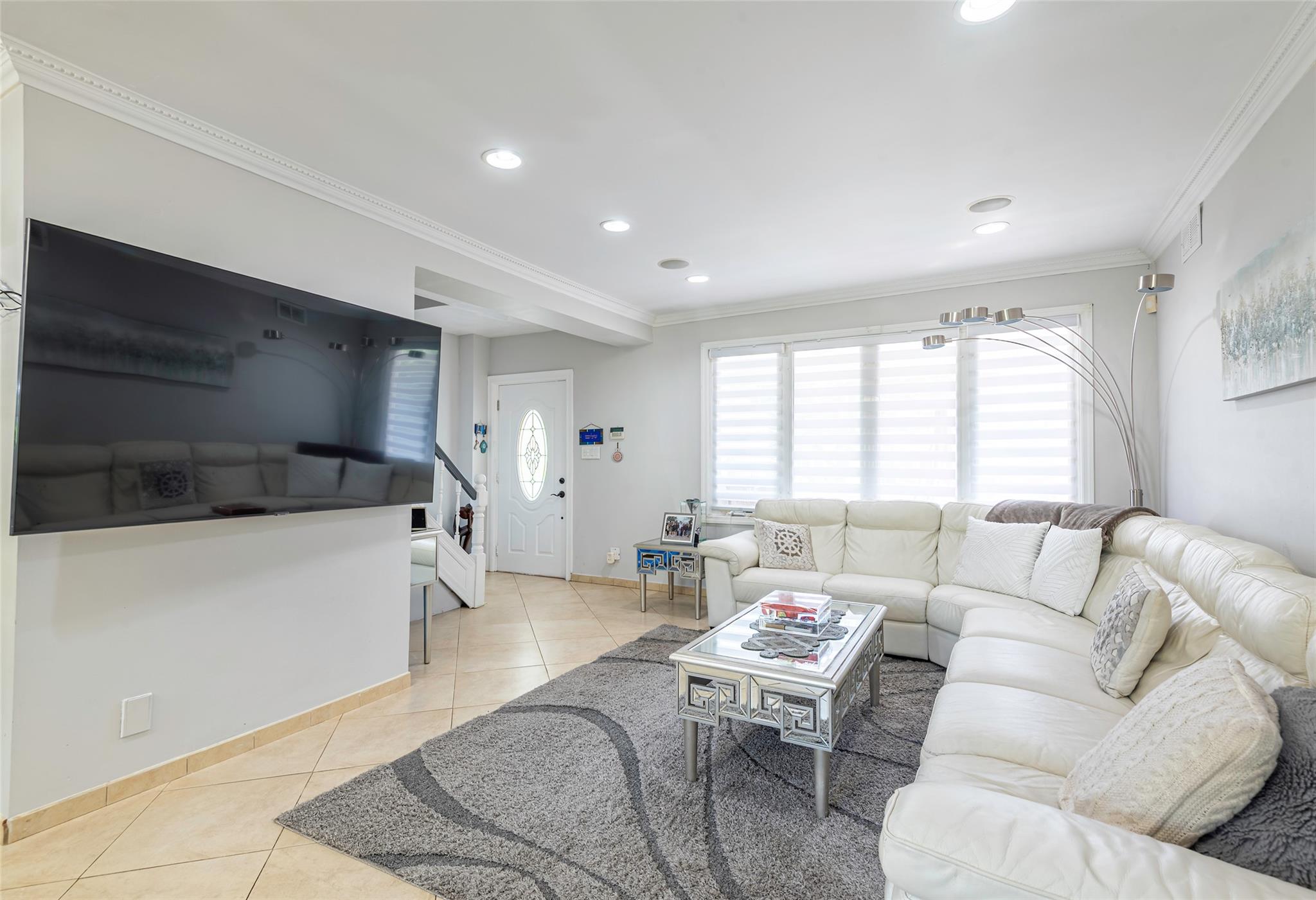 #8 photo, 17 Hicks Lane, ナッソー郡 Great Neck , NY 11024