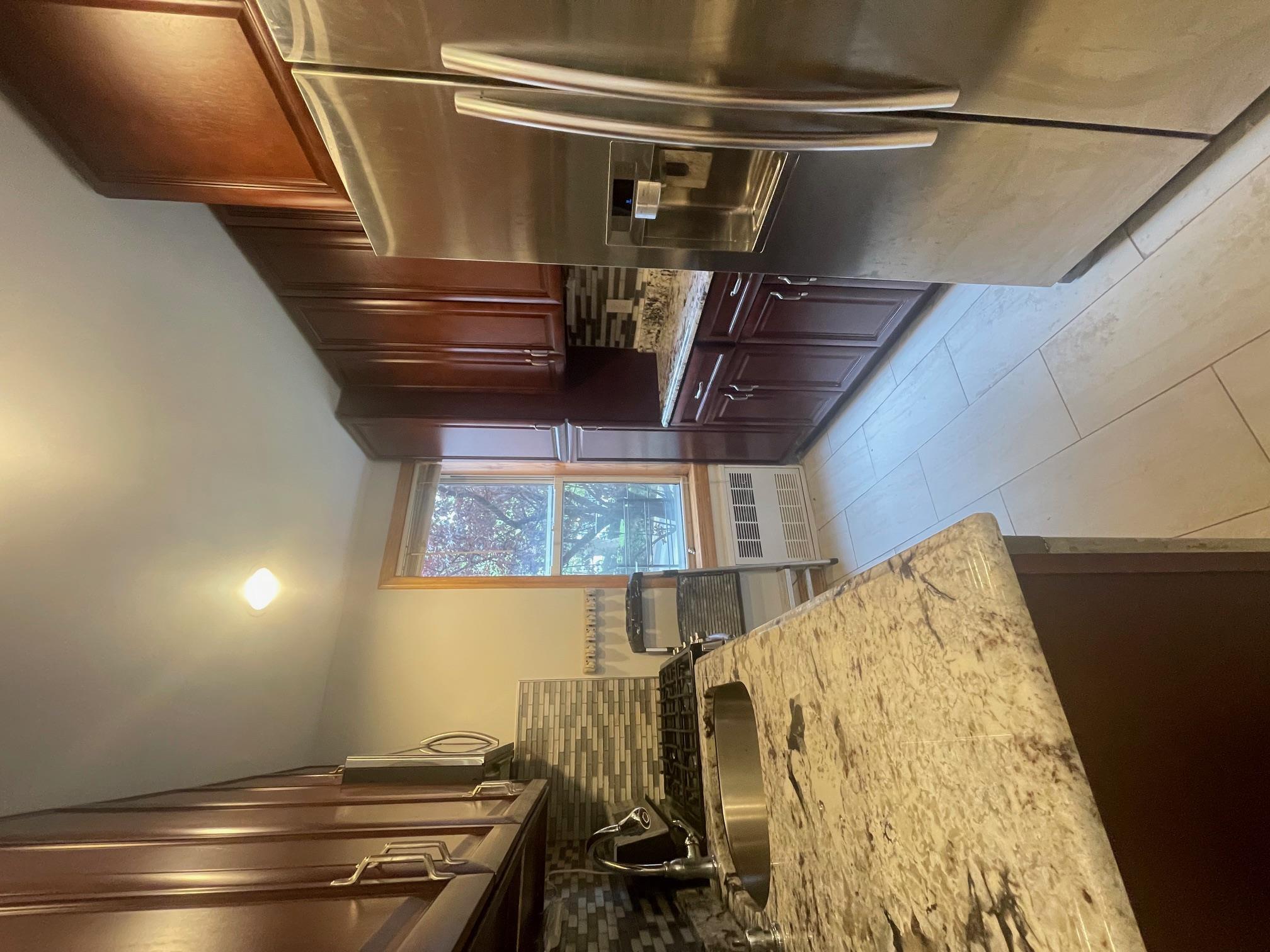 #8 photo, 59-30 108th Street, クイーンズ区 Corona , NY 11368