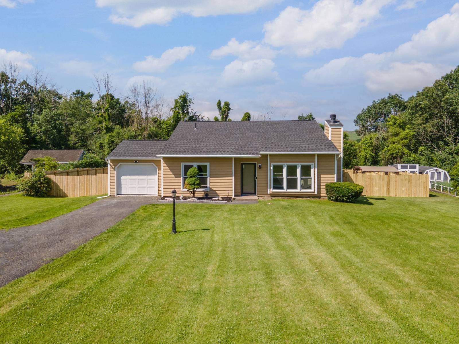 #1 photo, 182 Fonda Road, Waterford , NY 12188