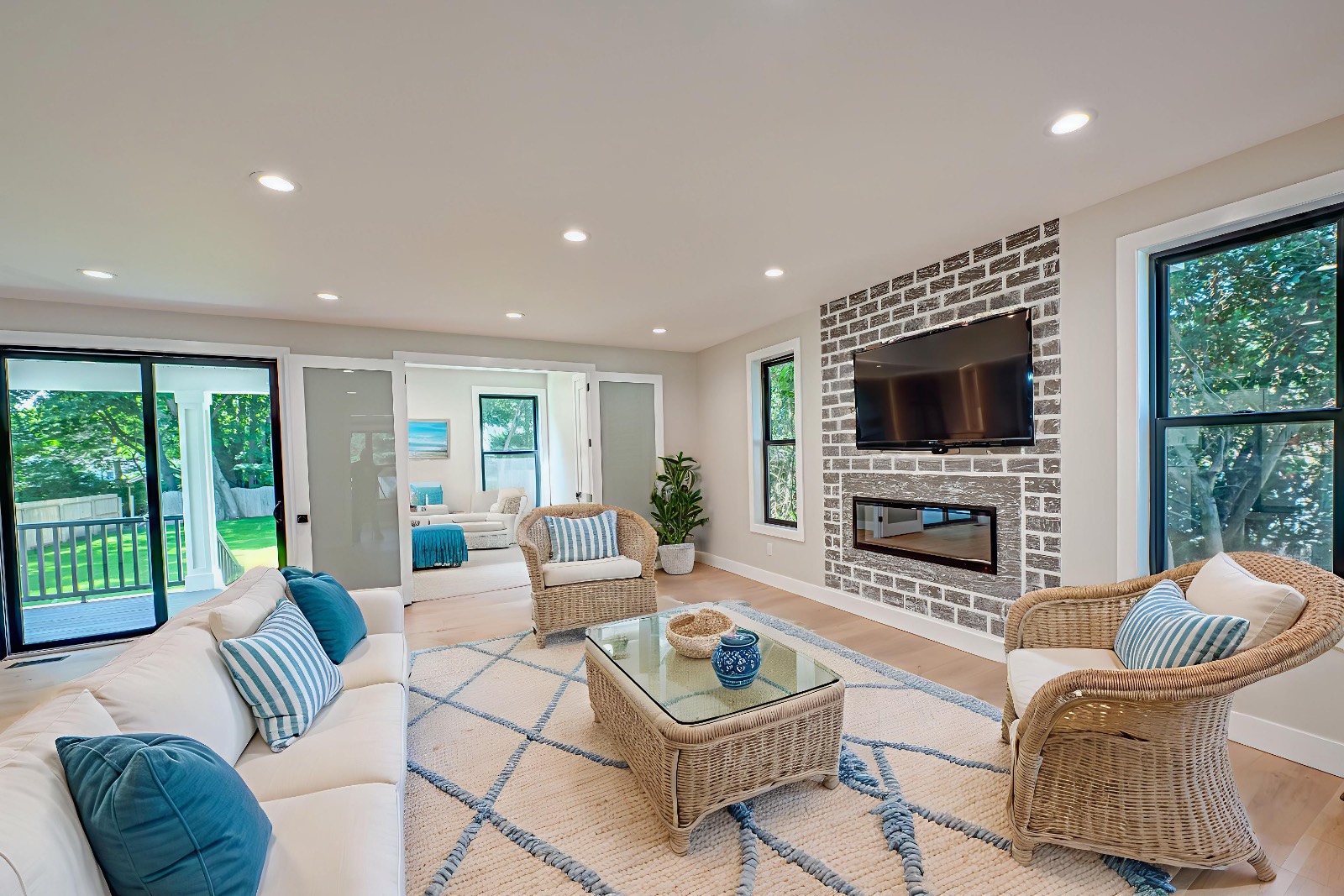 #8 photo, 120 Fifth Street, Saint James , NY 11780