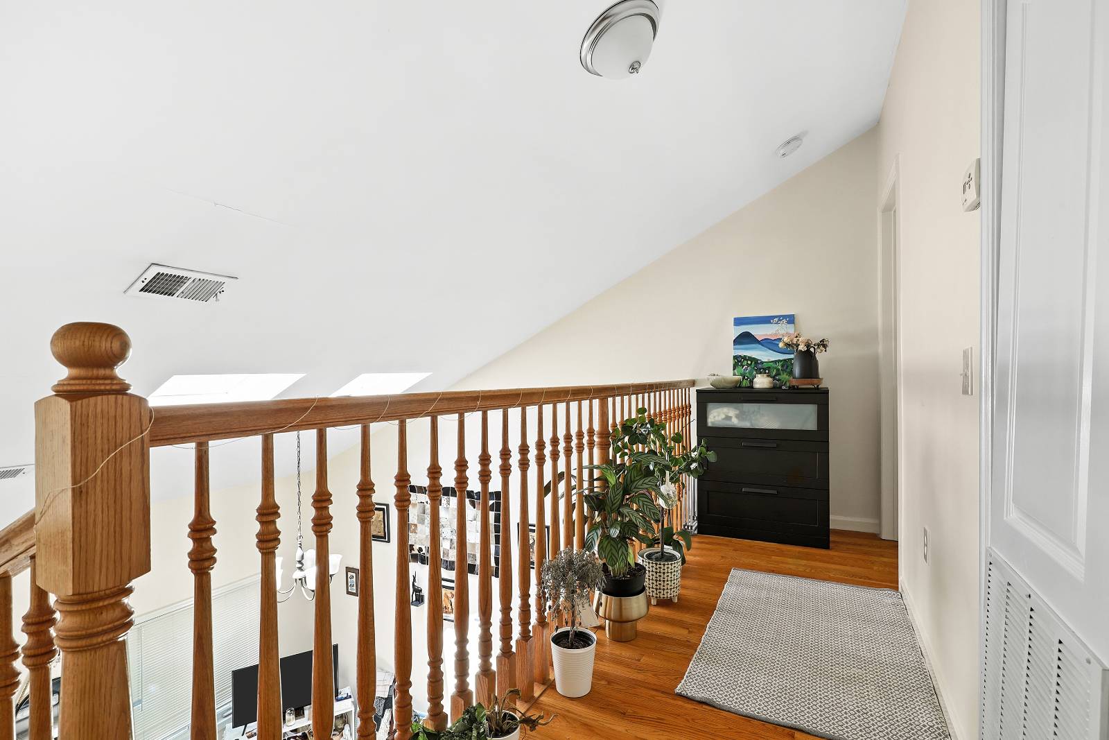 #29 photo, 42-19 214th pl, Bayside , NY 11361