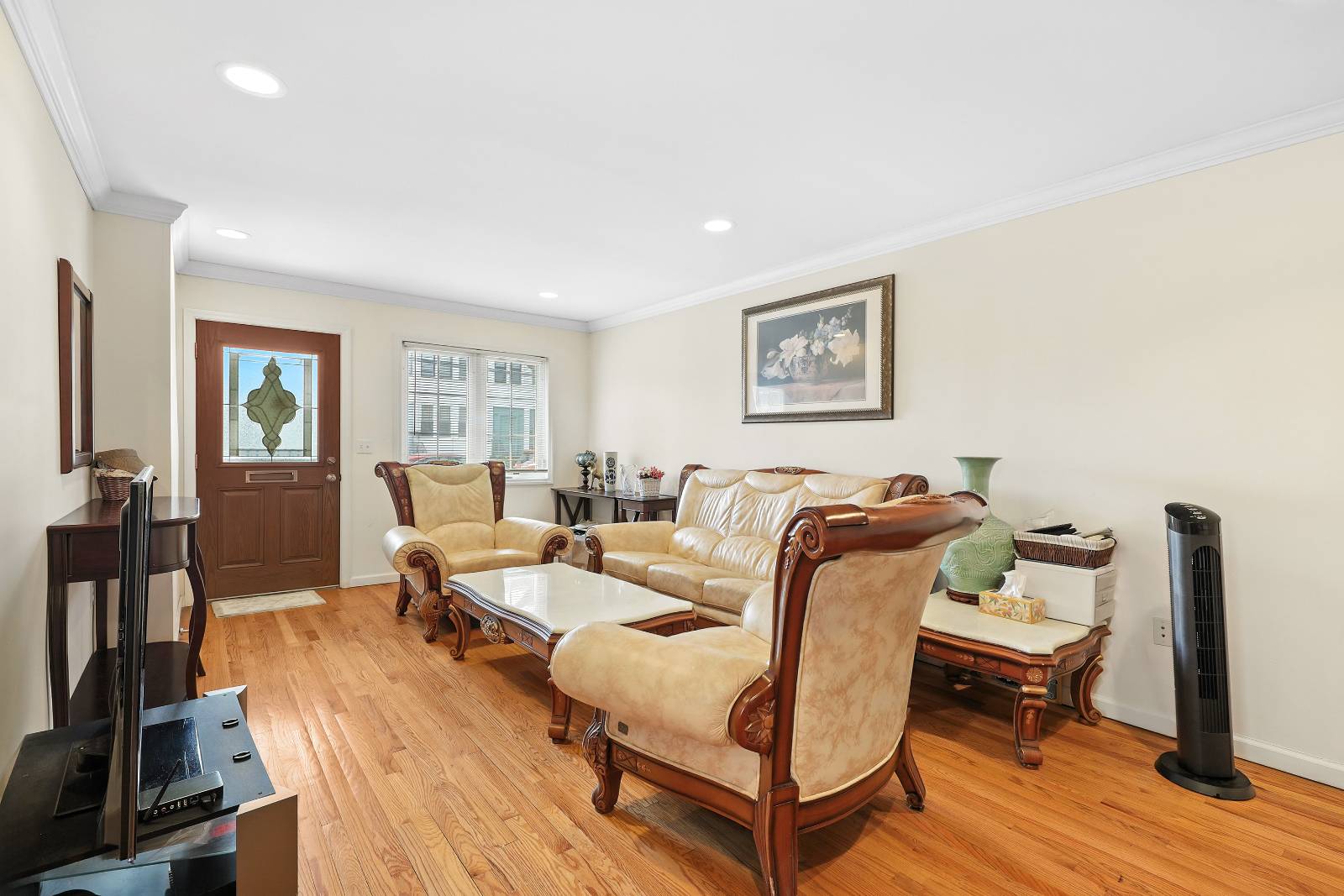 #3 photo, 42-19 214th pl, Bayside , NY 11361