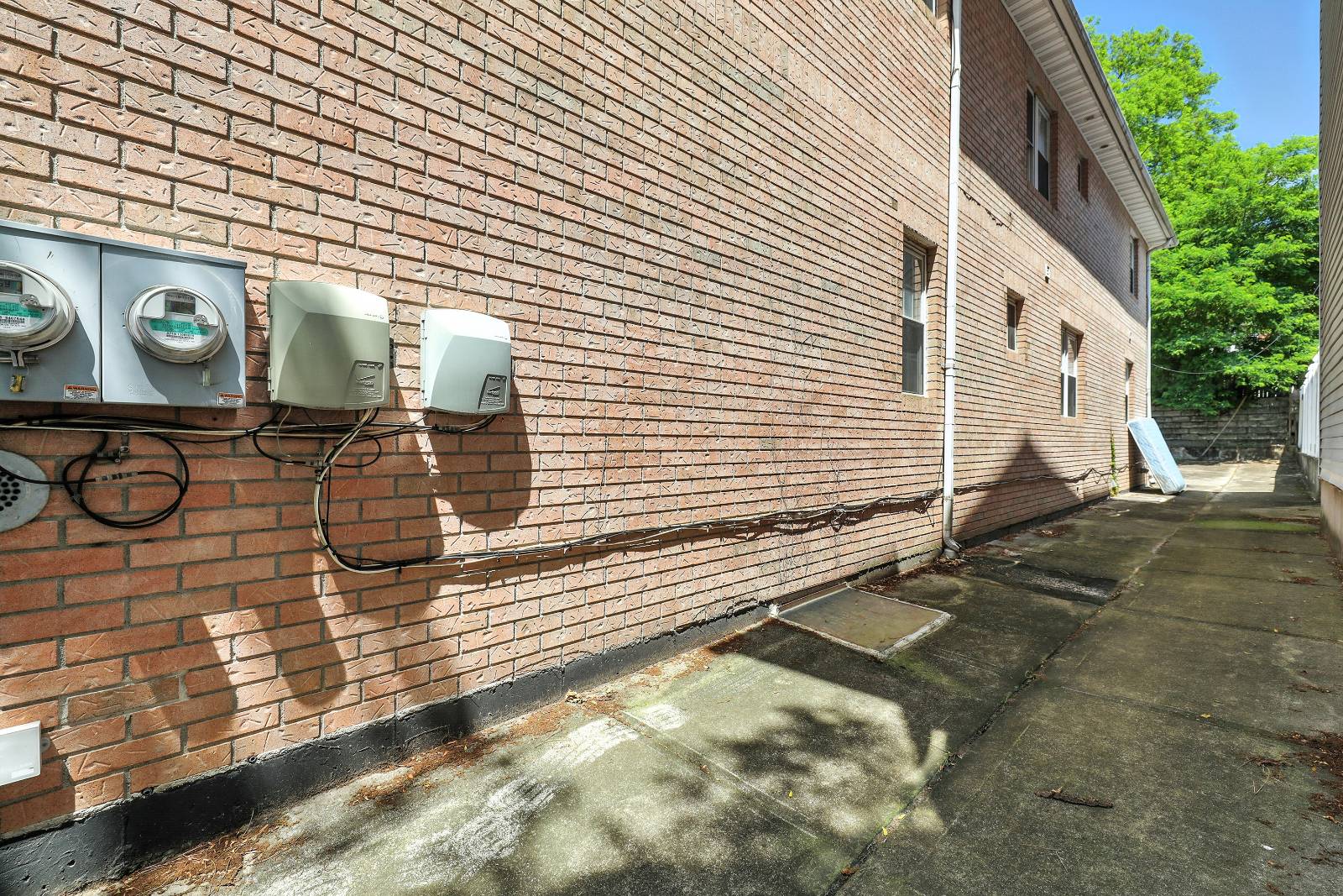 #42 photo, 42-19 214th pl, Bayside , NY 11361