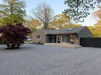 #1 photo, 94 Hands Creek Rd, East Hampton , NY 11937