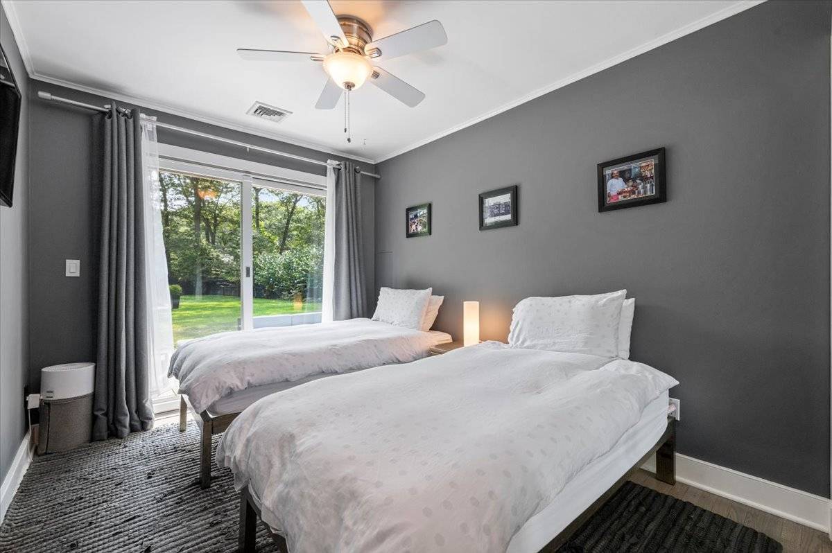 #18 photo, 94 Hands Creek Rd, サフォーク郡 East Hampton , NY 11937