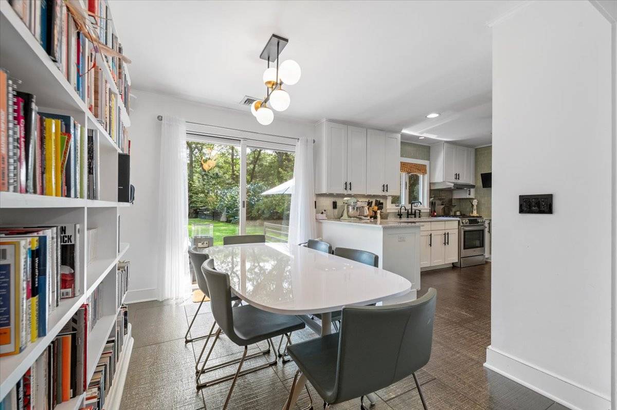 #8 photo, 94 Hands Creek Rd, サフォーク郡 East Hampton , NY 11937