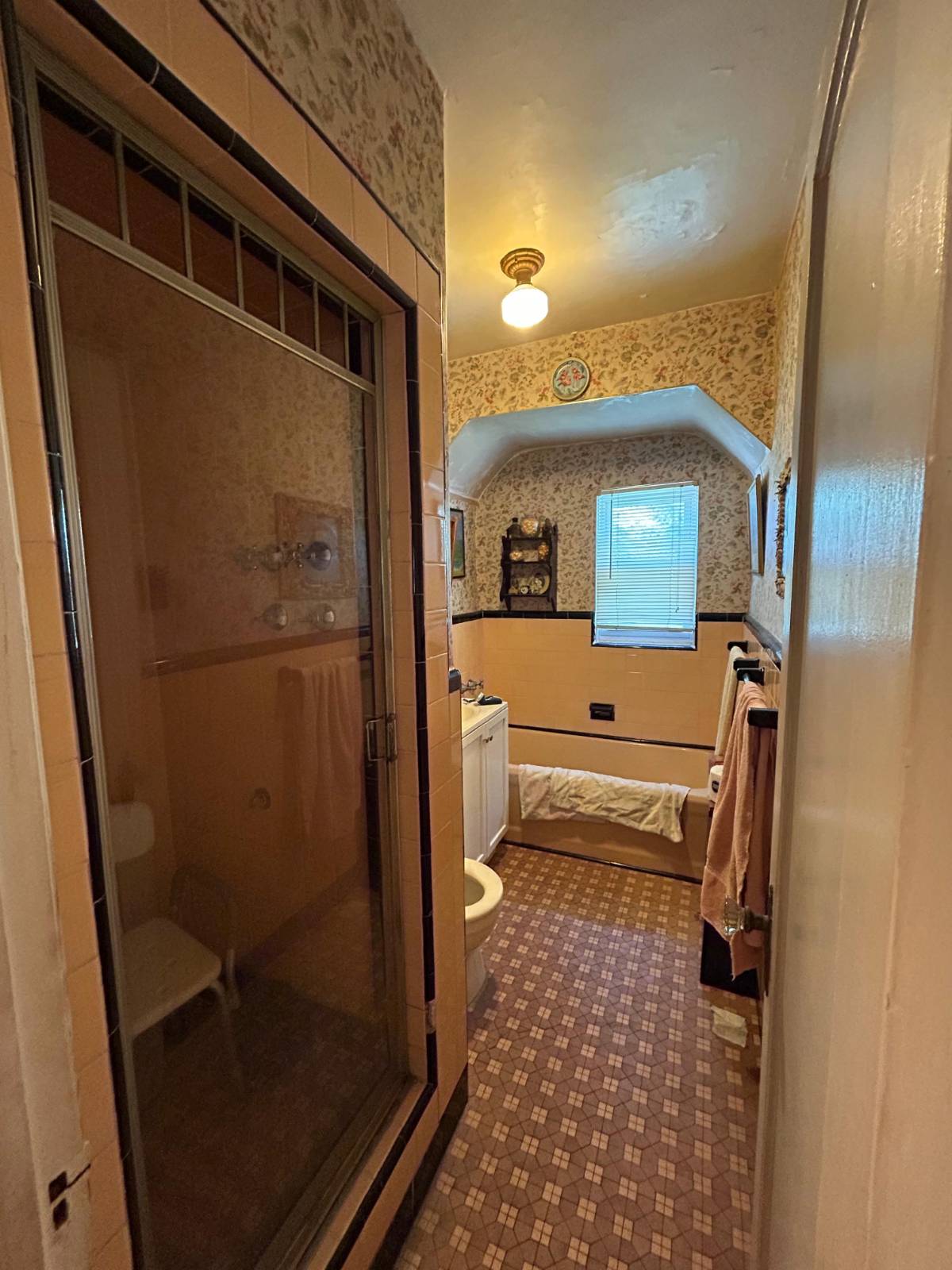 #11 photo, 33-31 74 Street, クイーンズ区 Jackson Heights , NY 11372