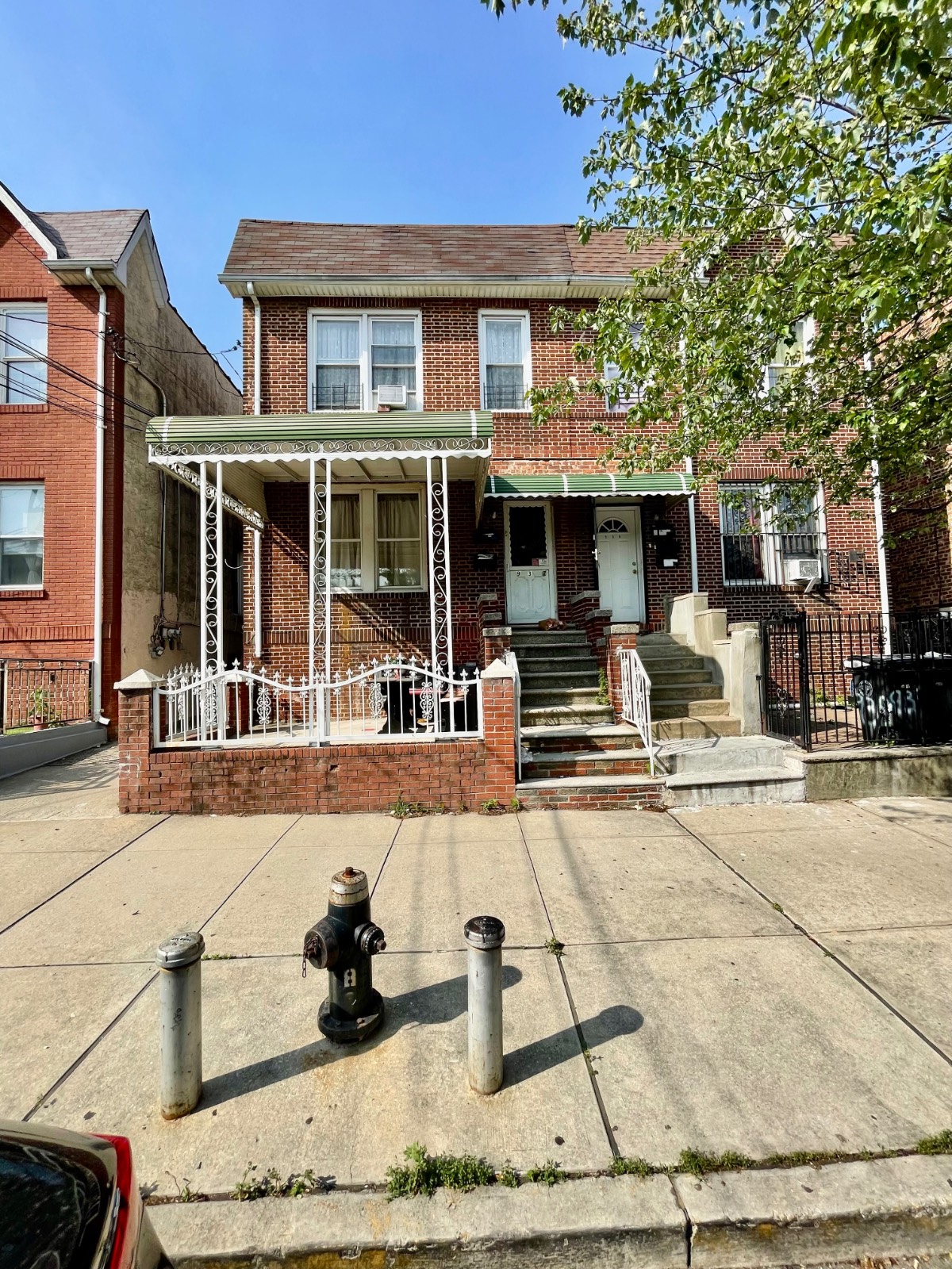 #1 photo, 937 East 214 Street, برونكس Williamsbridge , NY 10469
