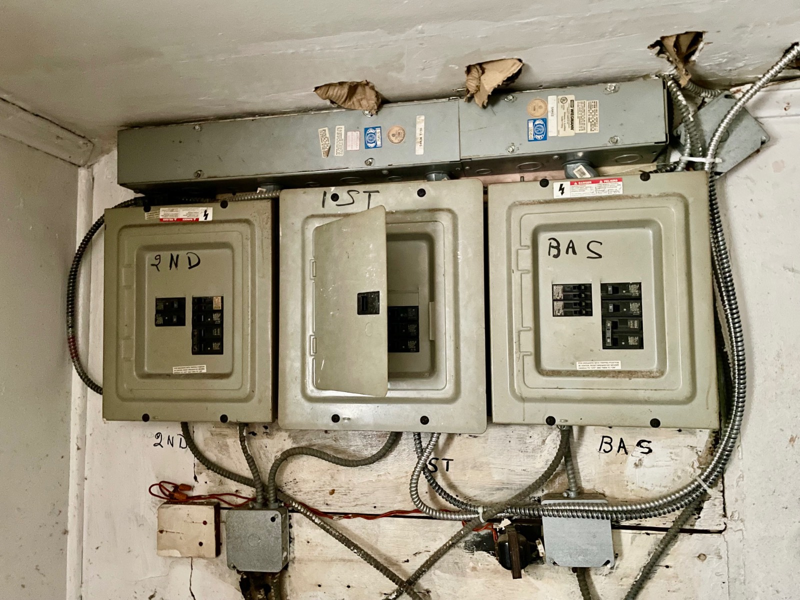 #16 photo, 937 East 214 Street, ブロンクス区 Williamsbridge , NY 10469