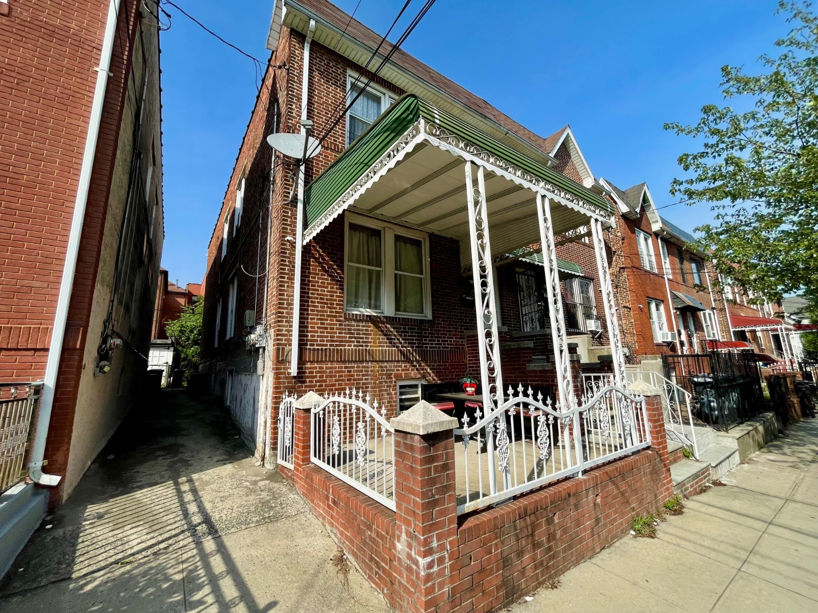 #17 photo, 937 East 214 Street, ブロンクス区 Williamsbridge , NY 10469