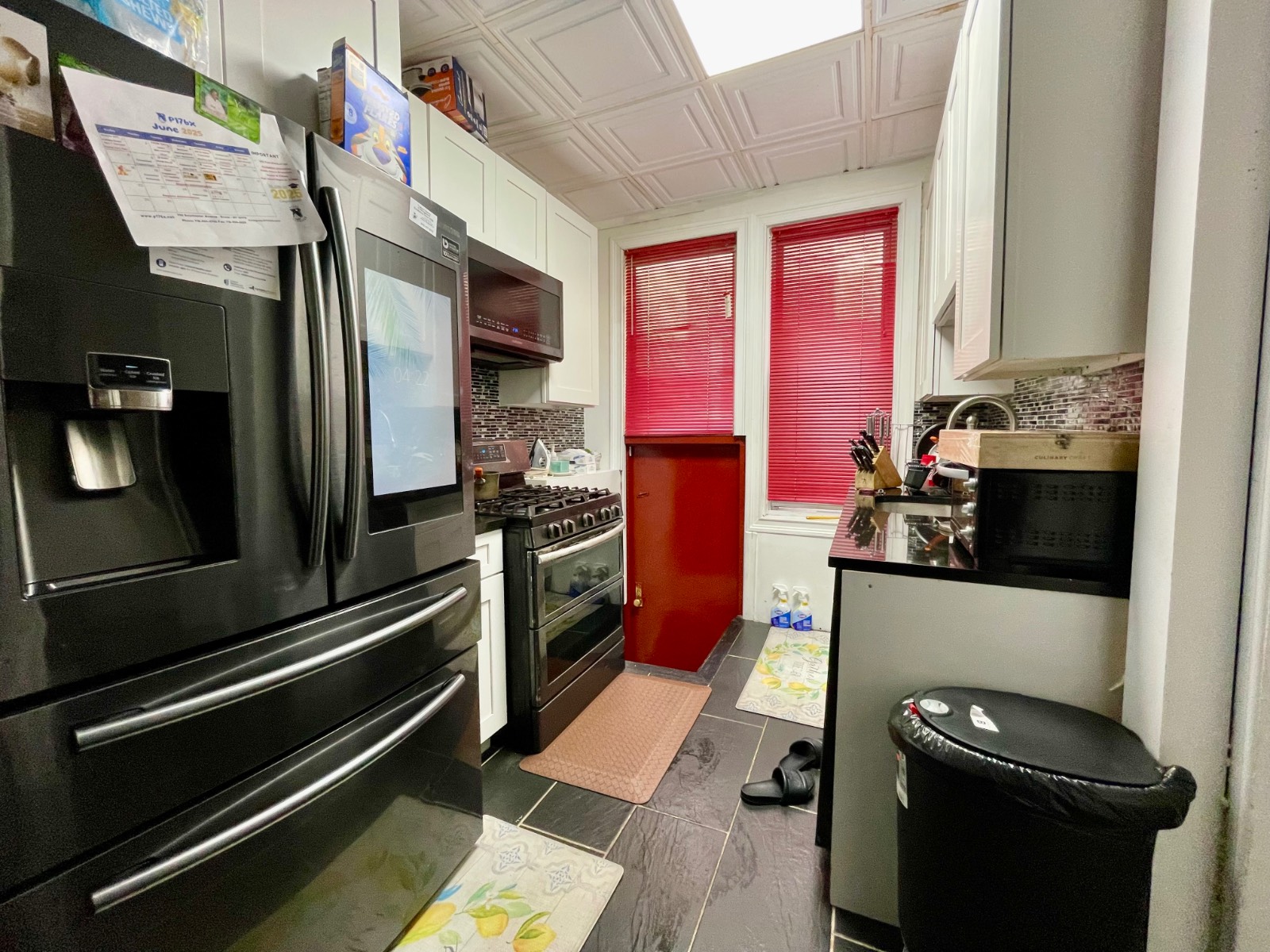 #2 photo, 937 East 214 Street, ブロンクス区 Williamsbridge , NY 10469