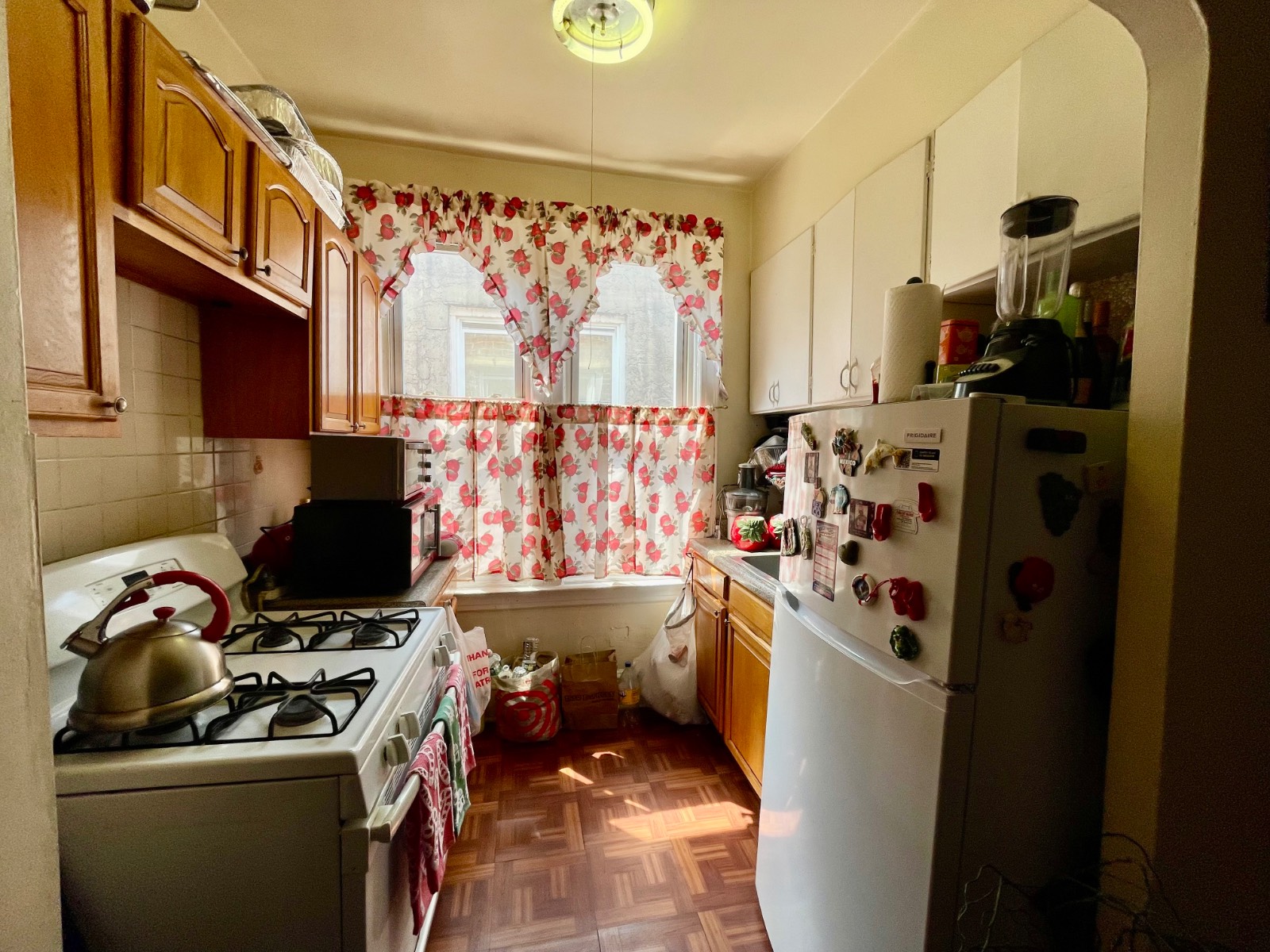 #7 photo, 937 East 214 Street, ブロンクス区 Williamsbridge , NY 10469