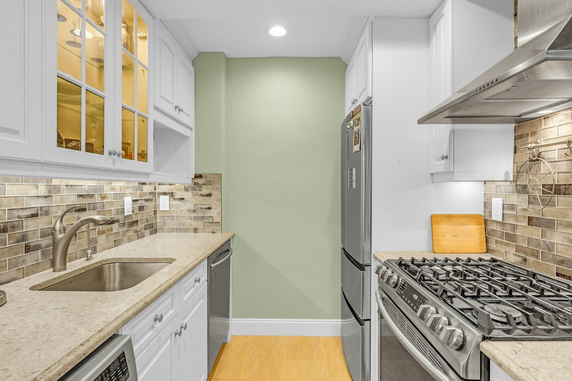 #11 photo, 30 Barstow Road, ナッソー郡 Great Neck , NY 11021