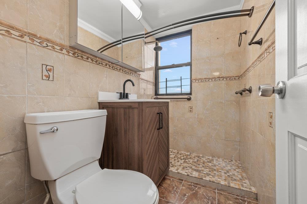 #14 photo, 99-72 66th Road, 皇后區 雷哥公園 Rego Park , NY 11374