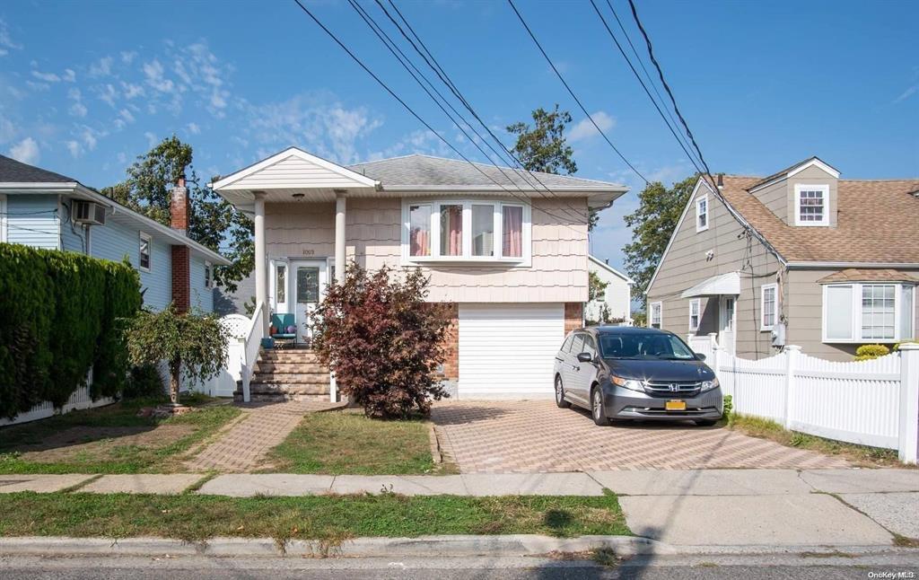 #1 photo, 1093 Fayette Street, 長島 Uniondale , NY 11553