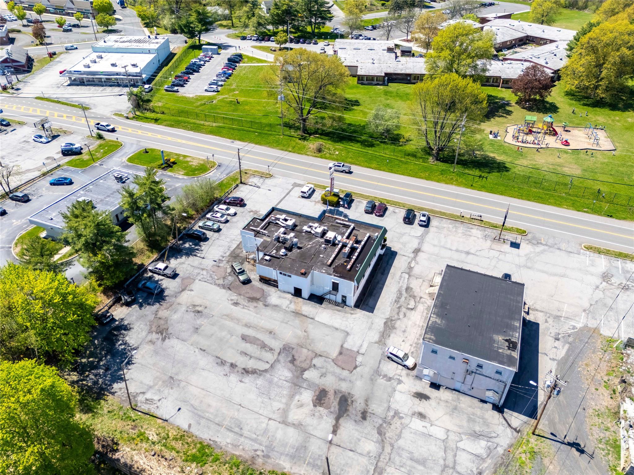 #6 photo, 345-351 Windsor Highway, New Windsor , NY 12553