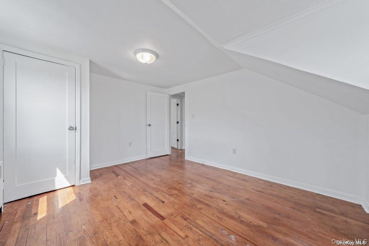 #15 photo, 216 Raff Avenue, ナッソー郡 Mineola , NY 11501