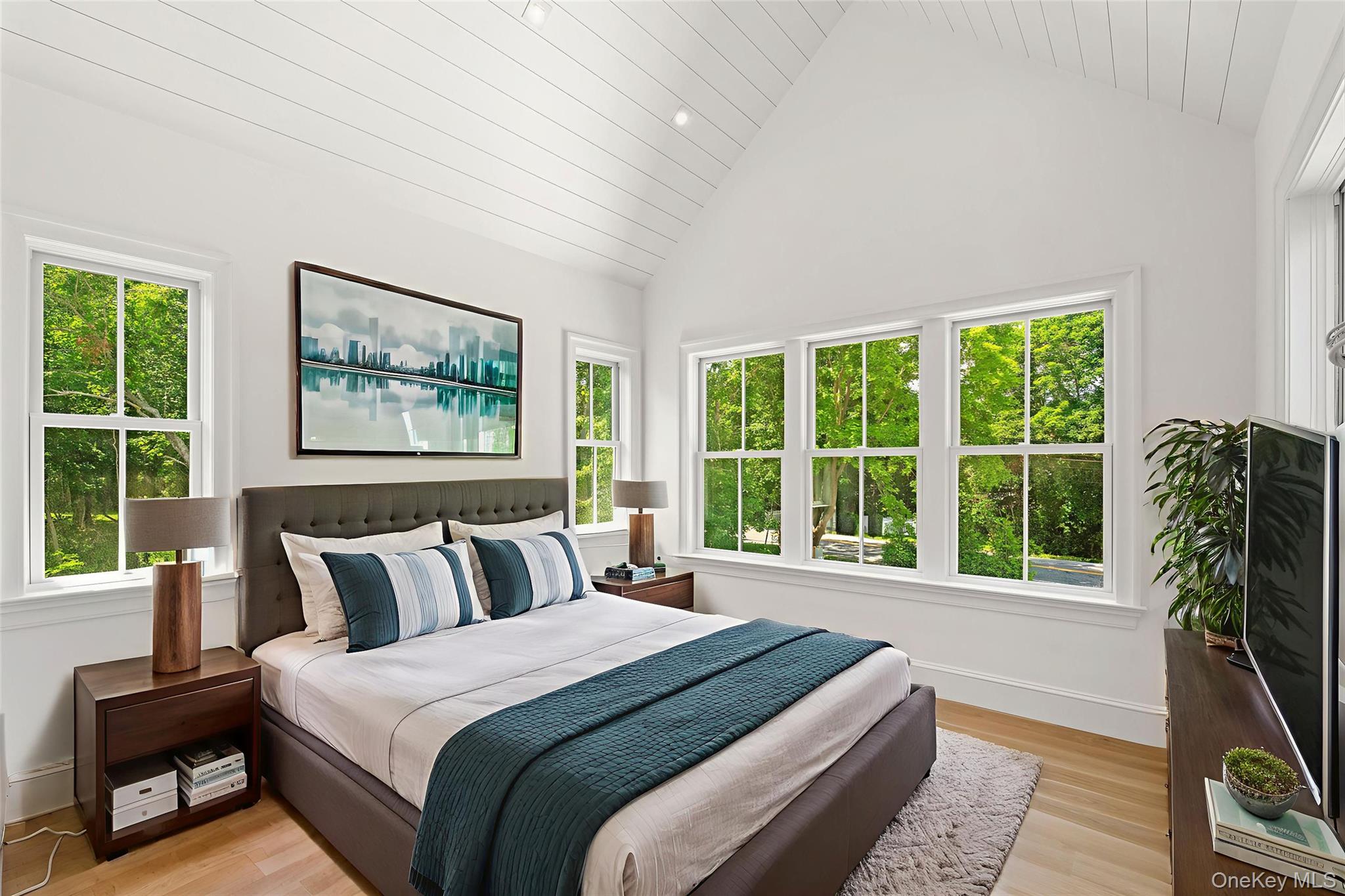 #19 photo, 161 South Road, サフォーク郡 Westhampton , NY 11977