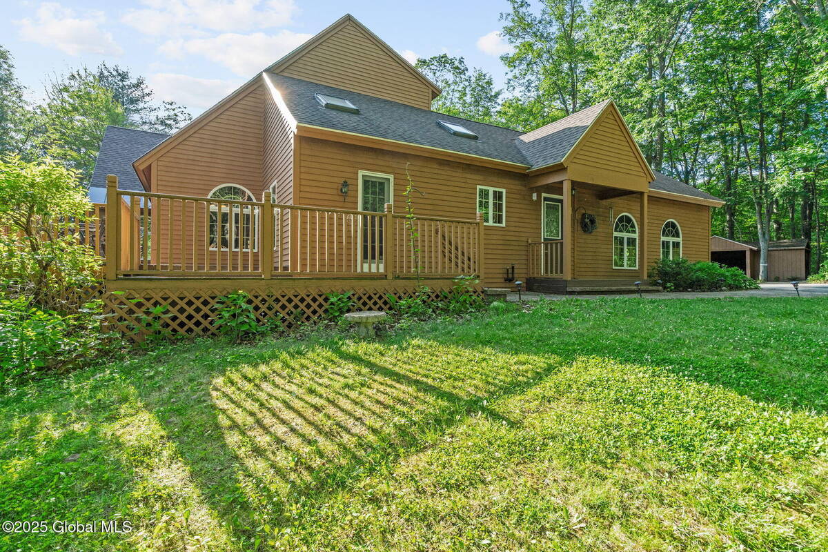 #1 photo, 581 Rector Road, Glenville , NY 12302