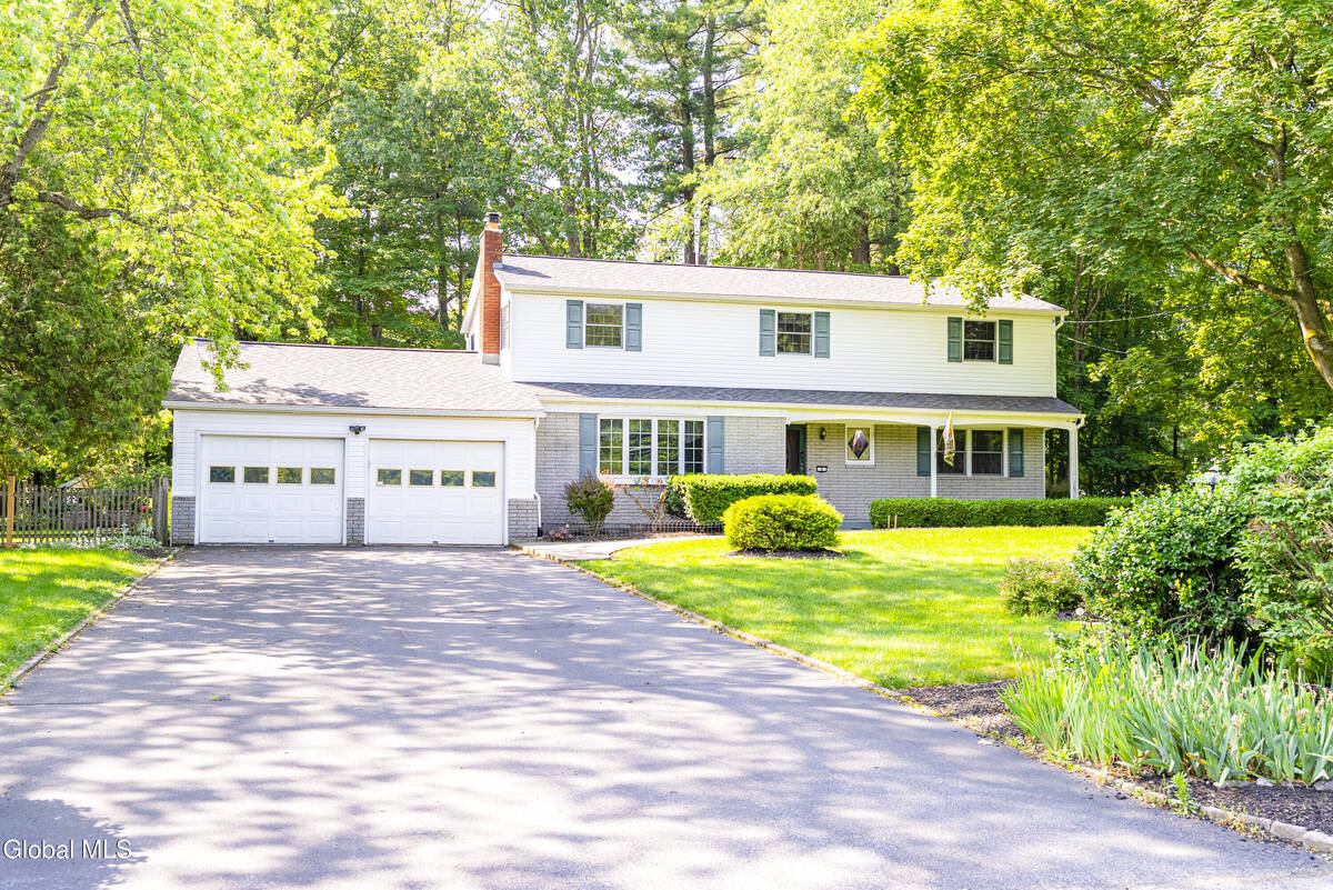 #1 photo, 8 Burning Bush Boulevard, Clifton Park , NY 12019