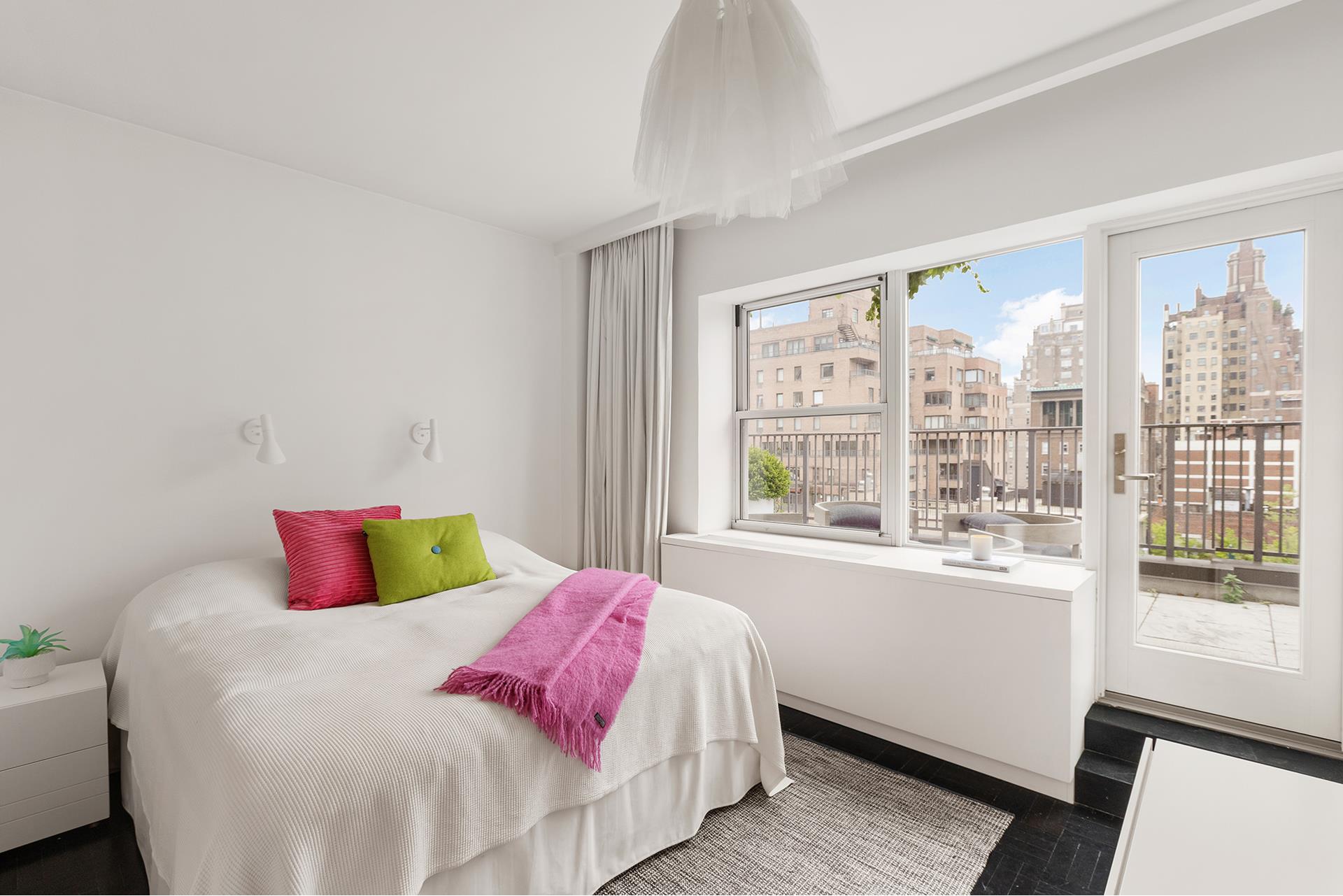 #11 photo, 923 5TH Avenue, マンハッタン Lenox Hill , NY 10021