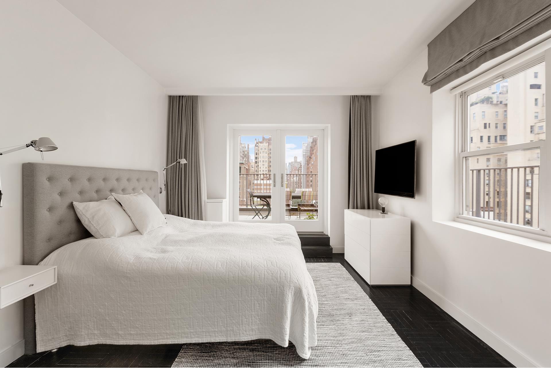 #12 photo, 923 5TH Avenue, マンハッタン Lenox Hill , NY 10021