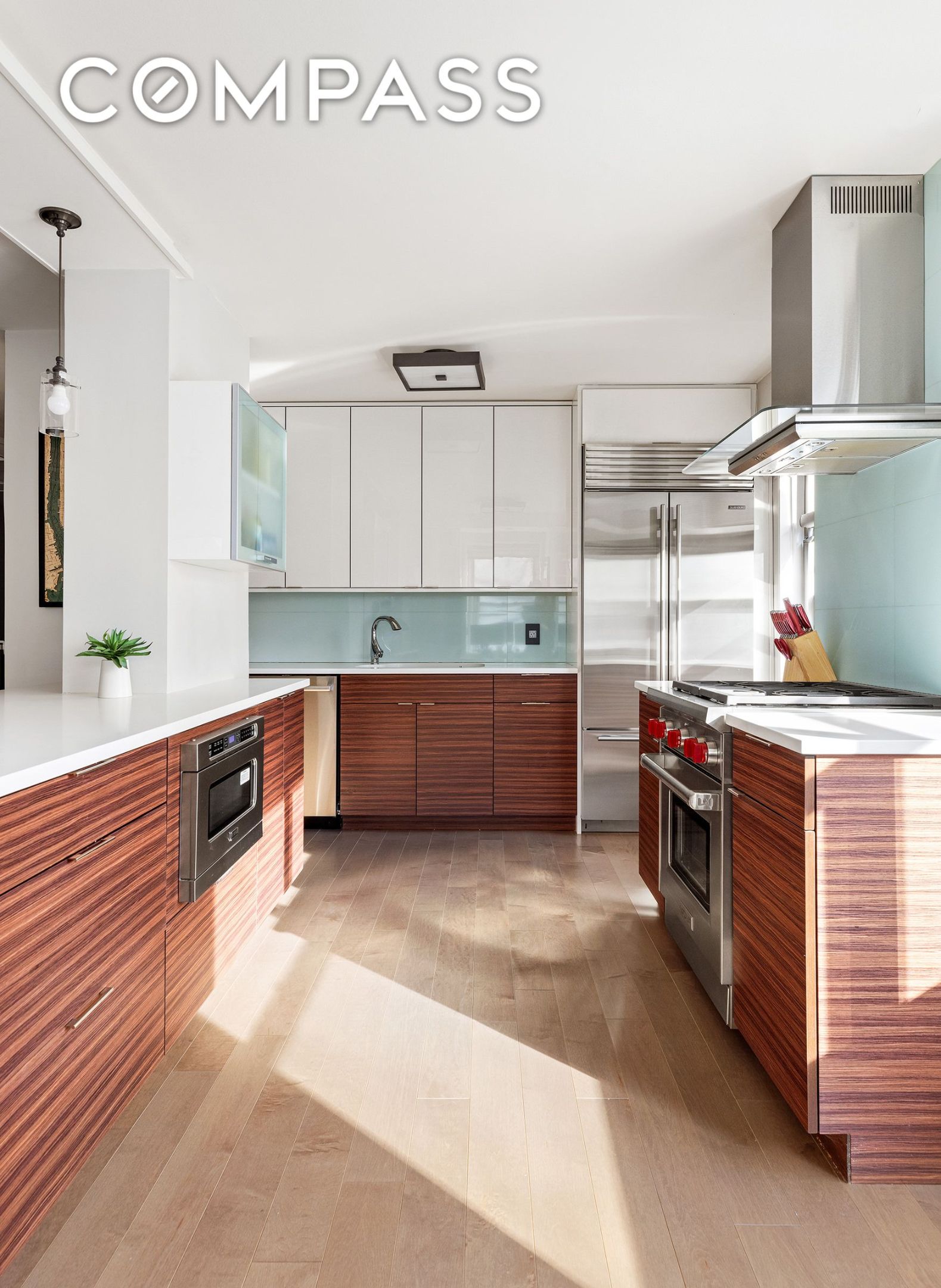 #4 photo, 70 E 10th Street, マンハッタン Greenwich Village , NY 10003