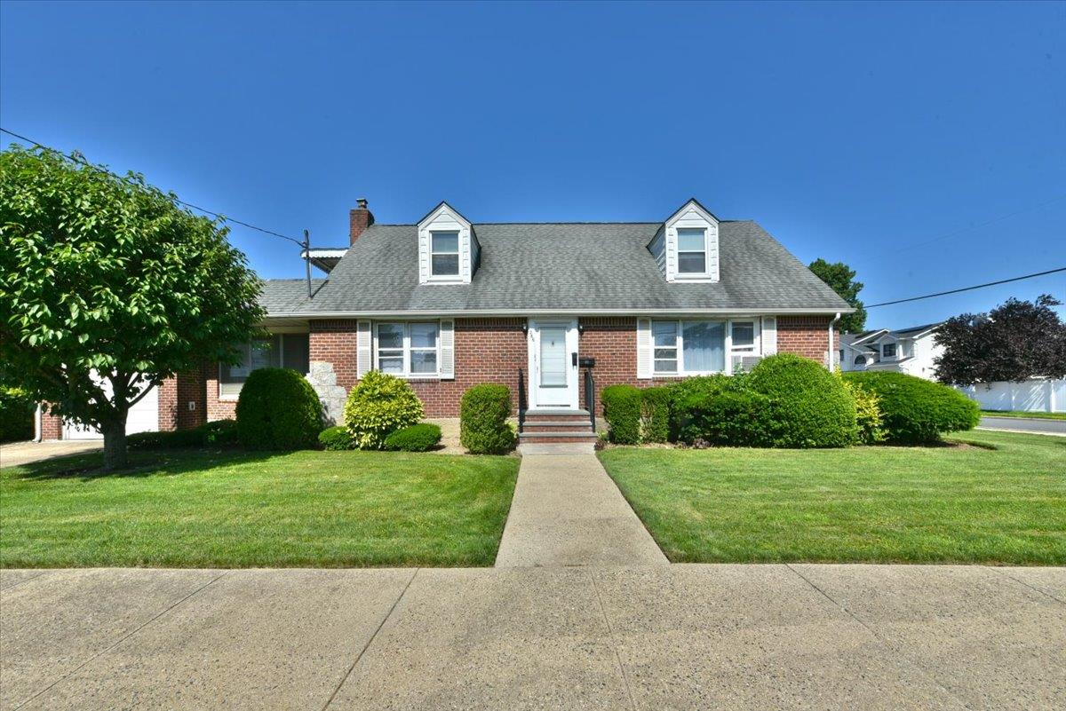 #1 photo, 266 Madison Street, ناسو Franklin Square , NY 11010