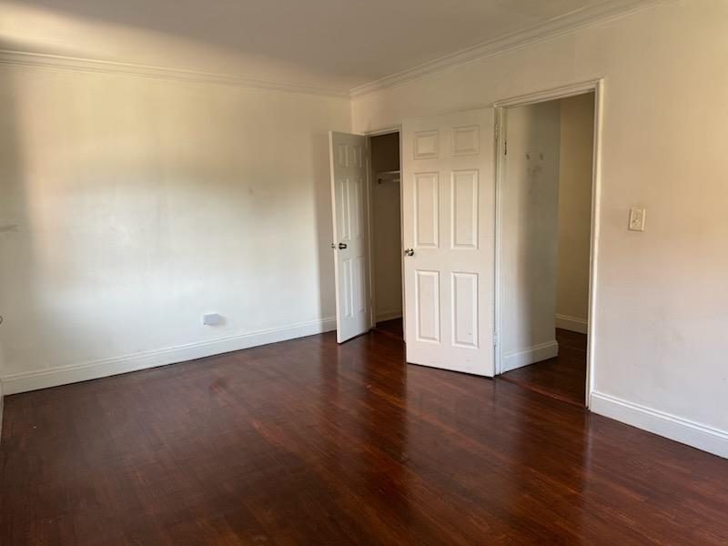 #5 photo, 150-11 72 Road, クイーンズ区 Kew Garden Hills , NY 11367