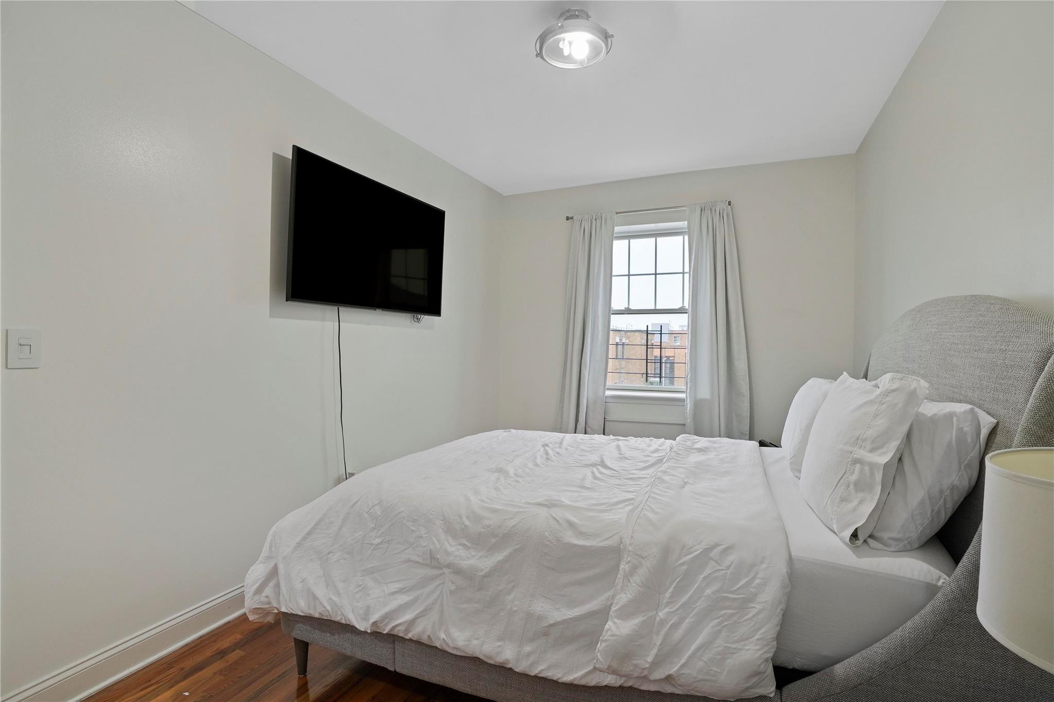 #11 photo, 8612 Glenwood Road, 布鲁克林 Brooklyn , NY 11236