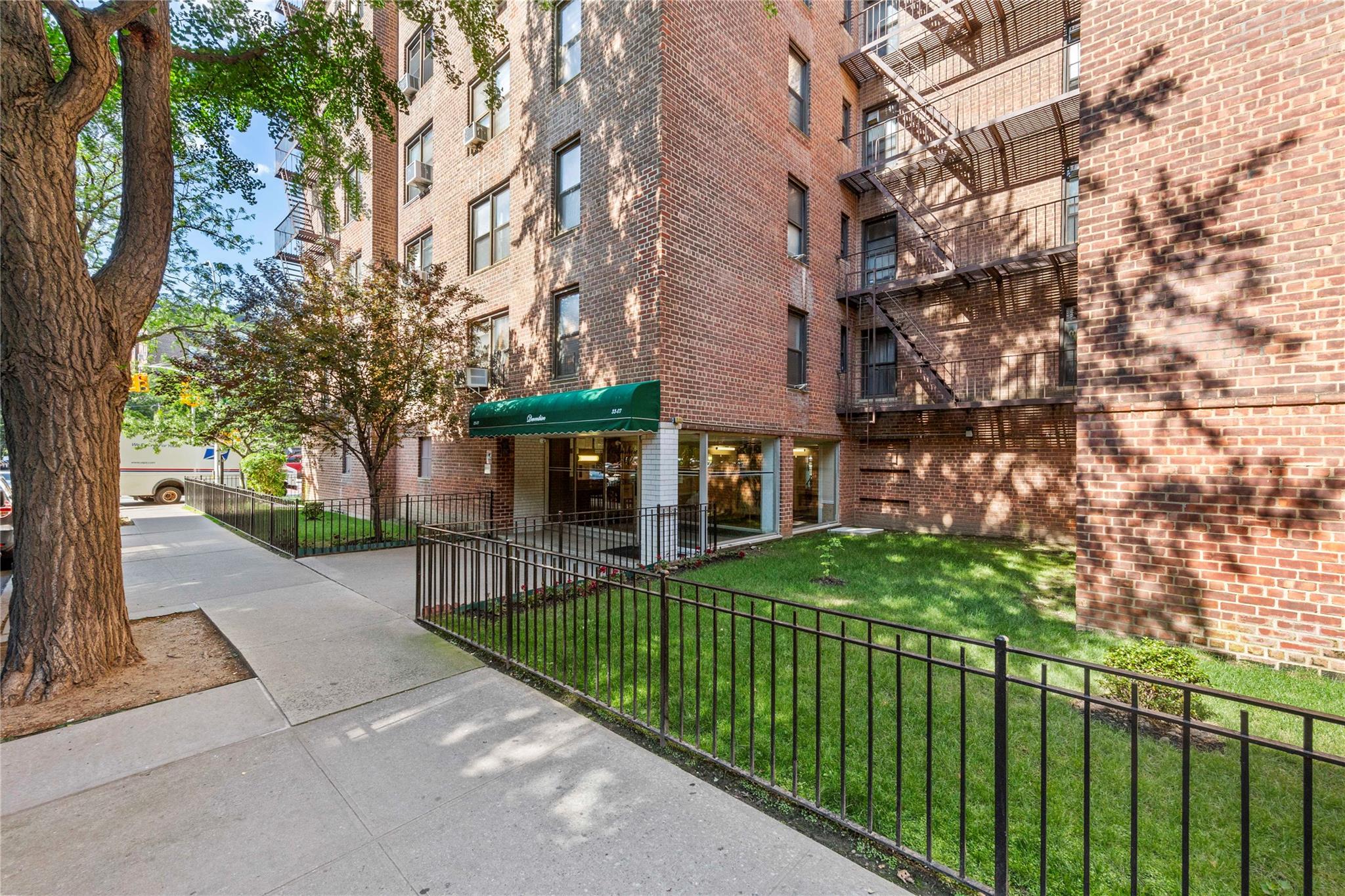 #18 photo, 33-07 91 st Street, Jackson Heights , NY 11372