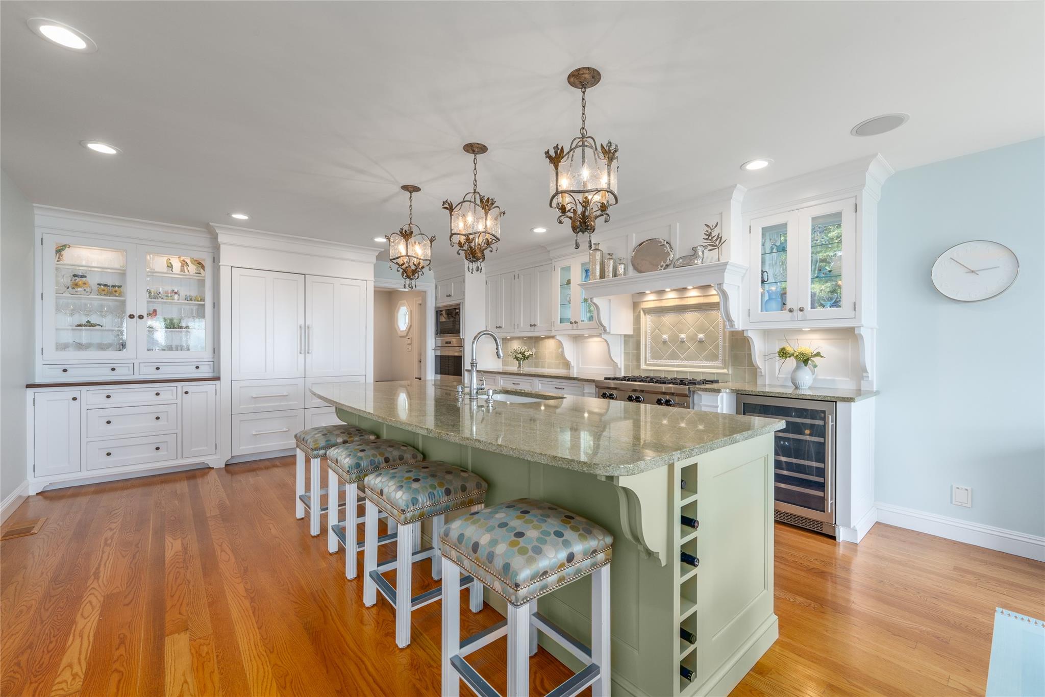 #13 photo, 4510 Peconic Bay Boulevard, サフォーク郡 Laurel , NY 11948