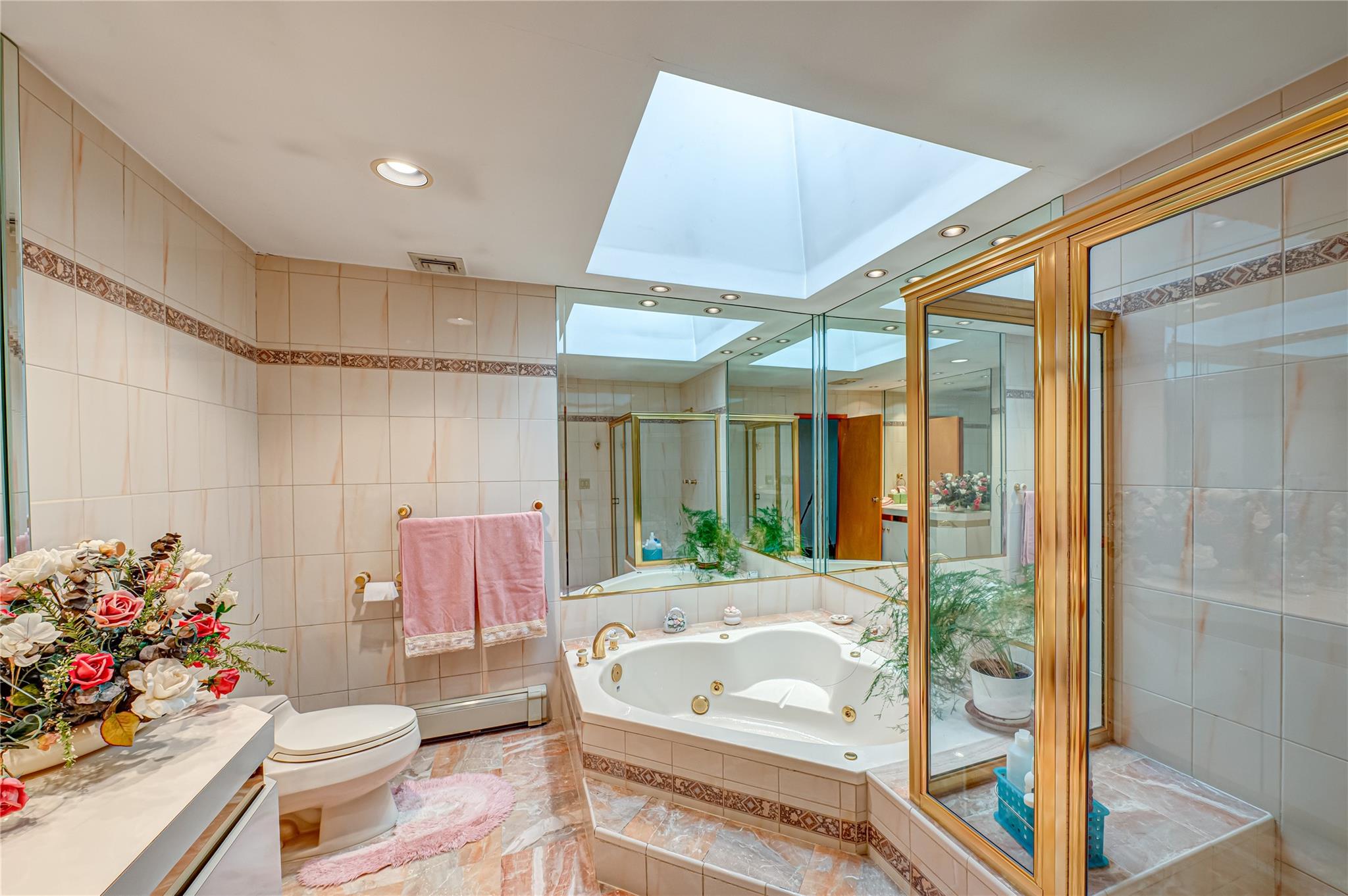 #12 photo, 22 Penn Drive, 東長島 Dix小山 Dix Hills , NY 11746